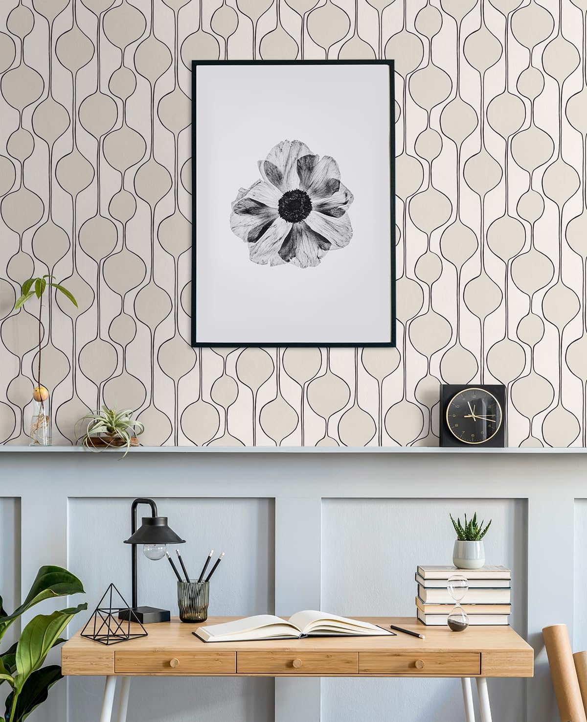 NextWall Bubble Stripe Peel and Stick Wallpaper (Marshmallow)