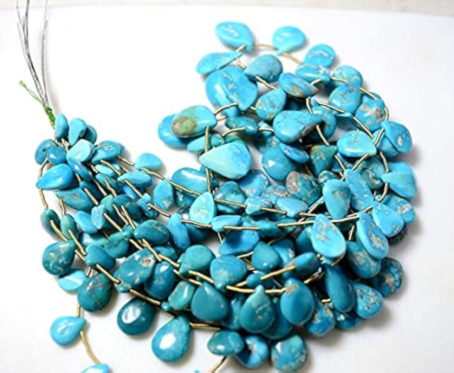 Perles Turquoise Sleeping Beauty LKBEADS, gouttes facettées de Arizona 9x10mm