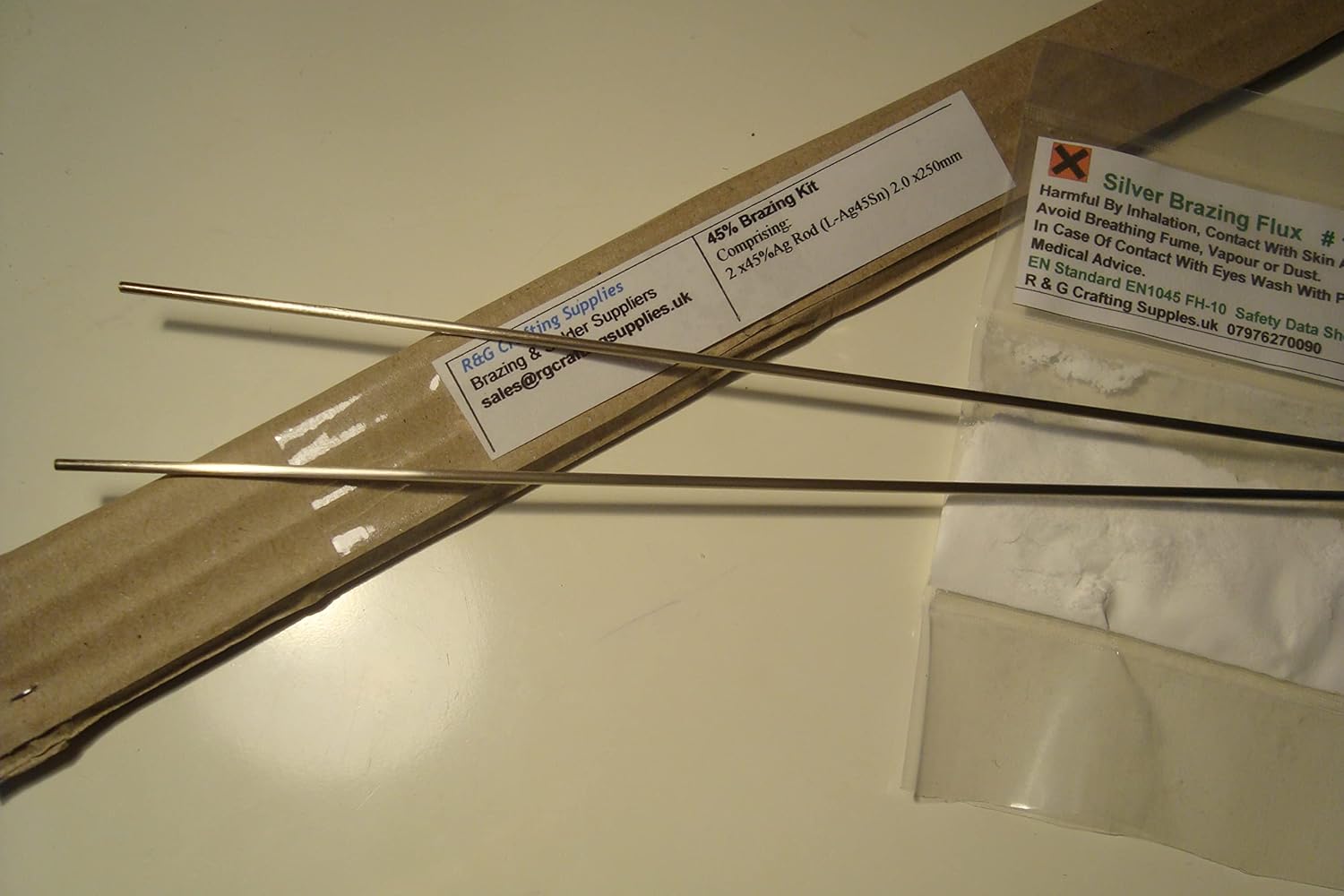 Silver Solder Brazing Kit, 2 pcs 45 Ag; 2.0 x 250mm Rods + 10Gm Flux Powder 1 Amazon.co.uk