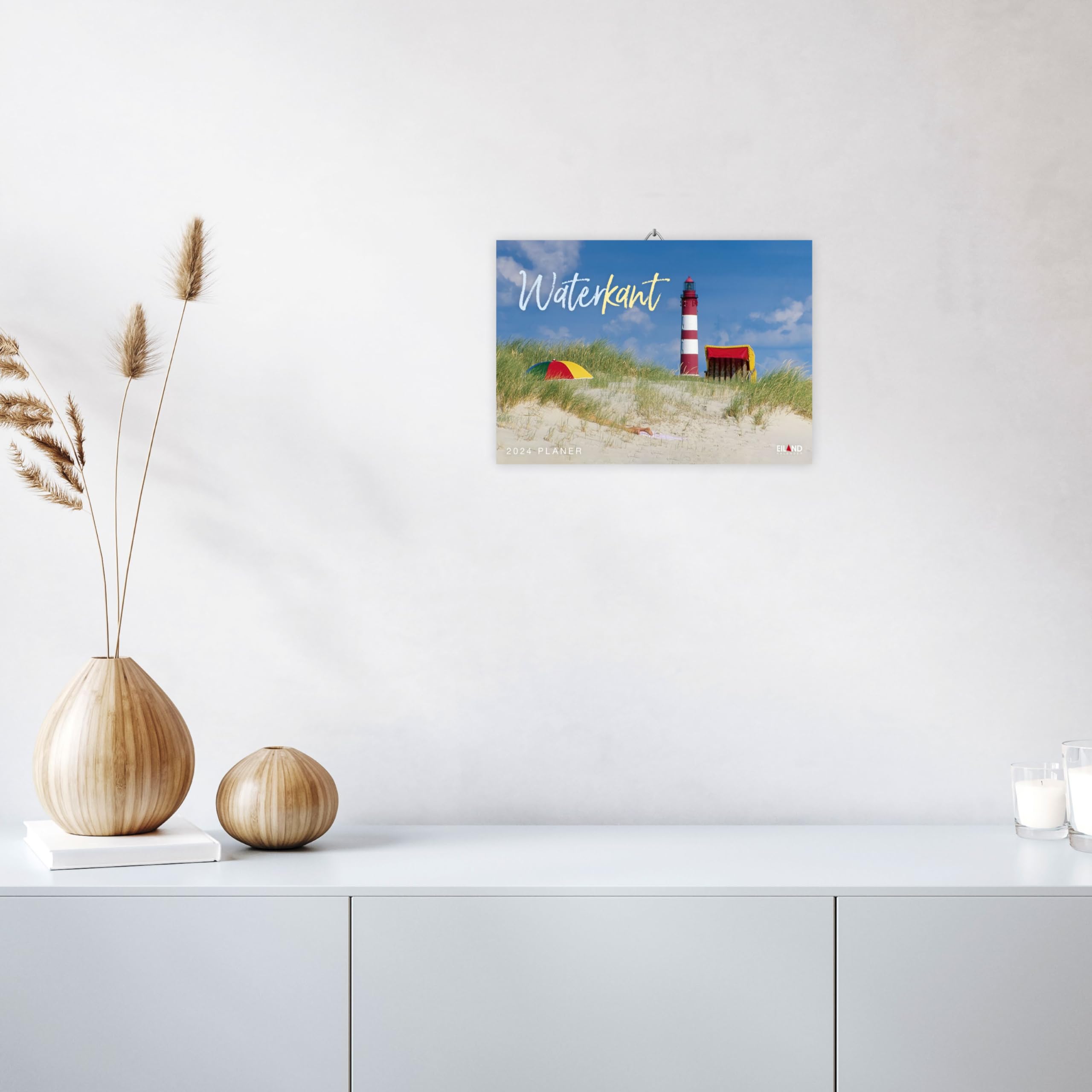 Waterkant Planer 2024. Großer Wandplaner 2024 mit atemberaubenden Fotos deutscher Nordsee- und Ostsee-Küsten. Foto-Wandkalender 2024 zum Eintragen. 31 x 22 cm. Querformat