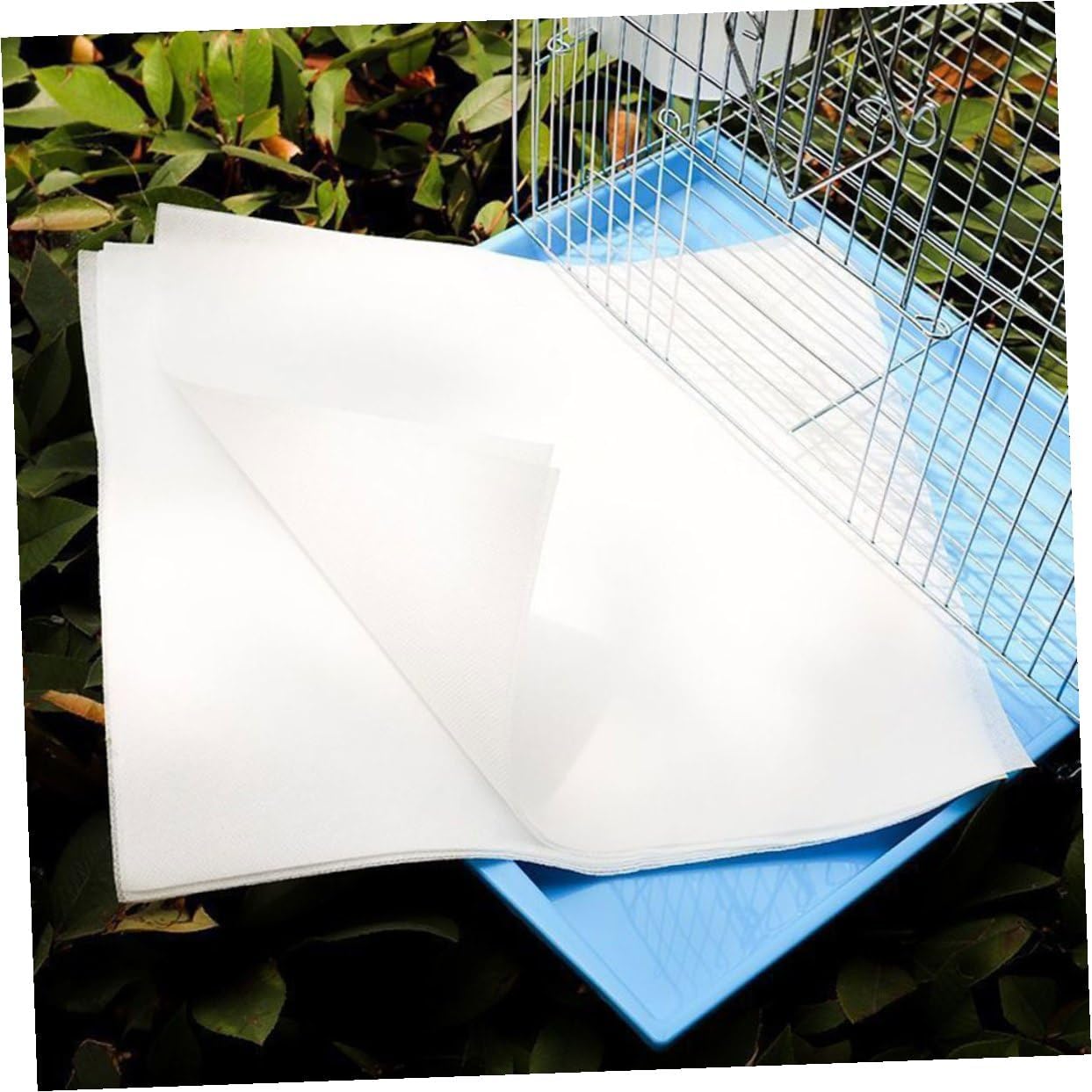 Luxshiny 100Pcs Disposable Bird Cage Liners Thick Absorbent Paper Pads Pre-Cut Breathable Urine Cage Paper for Parrots and Birds Easy Clean