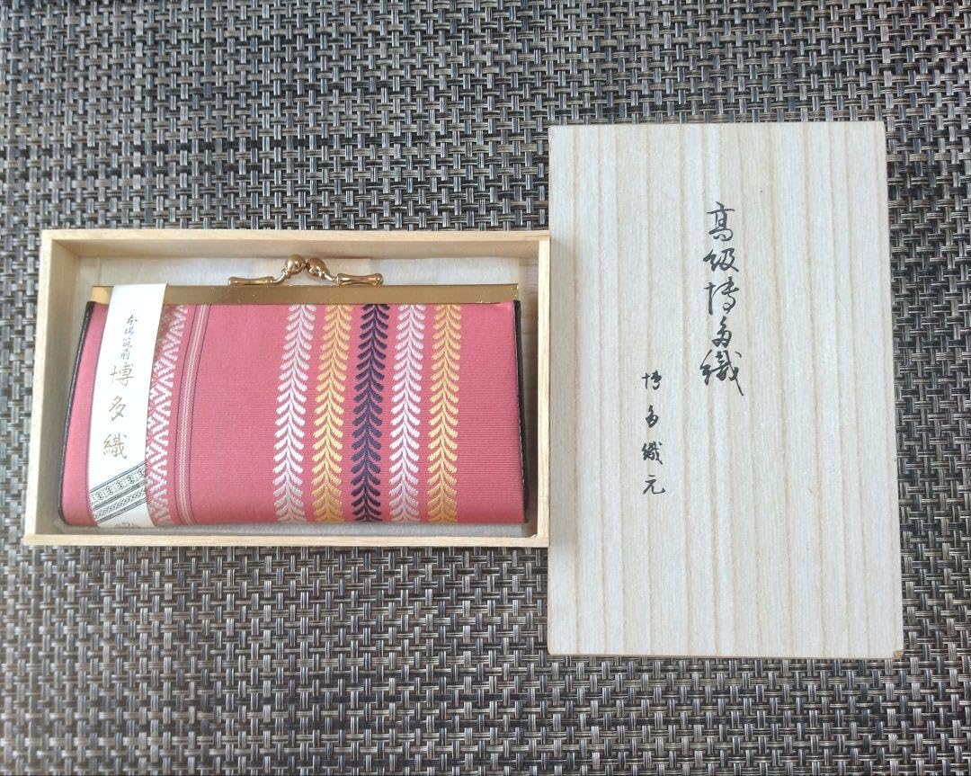 Amazon.co.jp: 博多織のがま口長財布 : おもちゃ