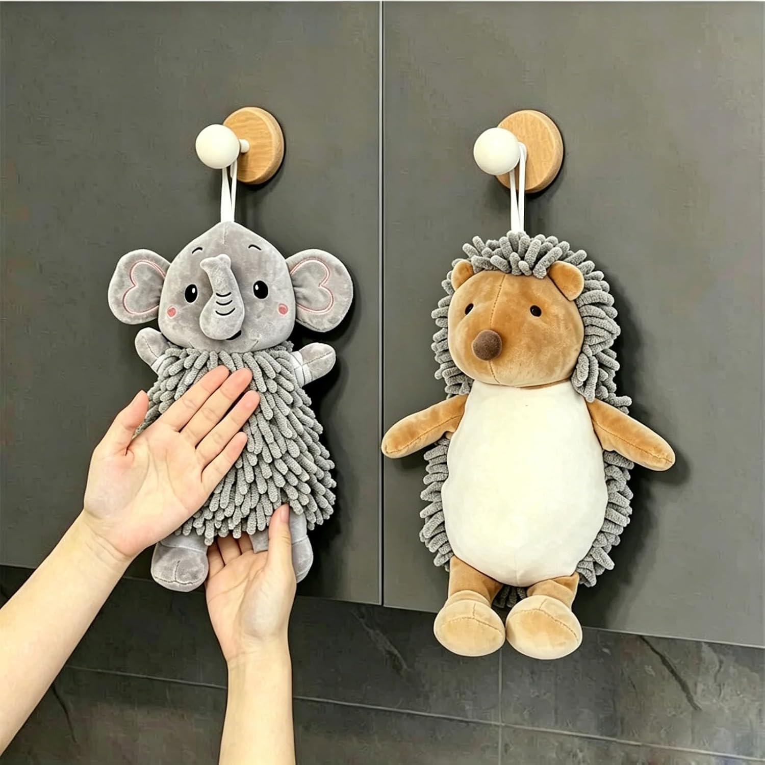 little tigers Cute Fluffy Hand Towels Set of 2, Soft Absorbent Chenille Hand Towels for Bathroom & Kitchen, Fuzzy Microfiber Quick-Dry Towel Balls with Wall Hooks - Elephant