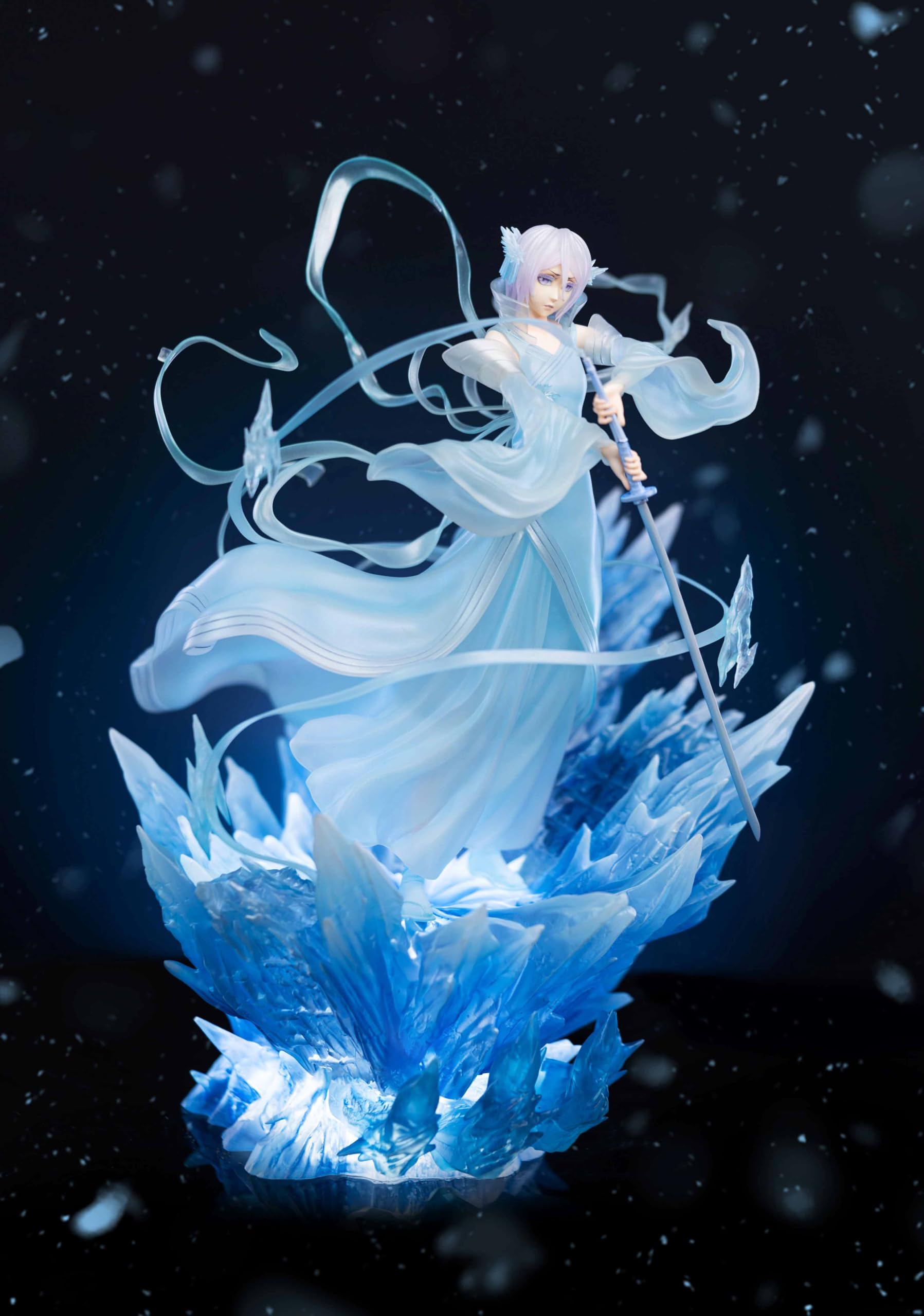 Amazon.co.jp: 朽木ルキア 白霞罸 フィギュア 1/6スケール 塗装済み 