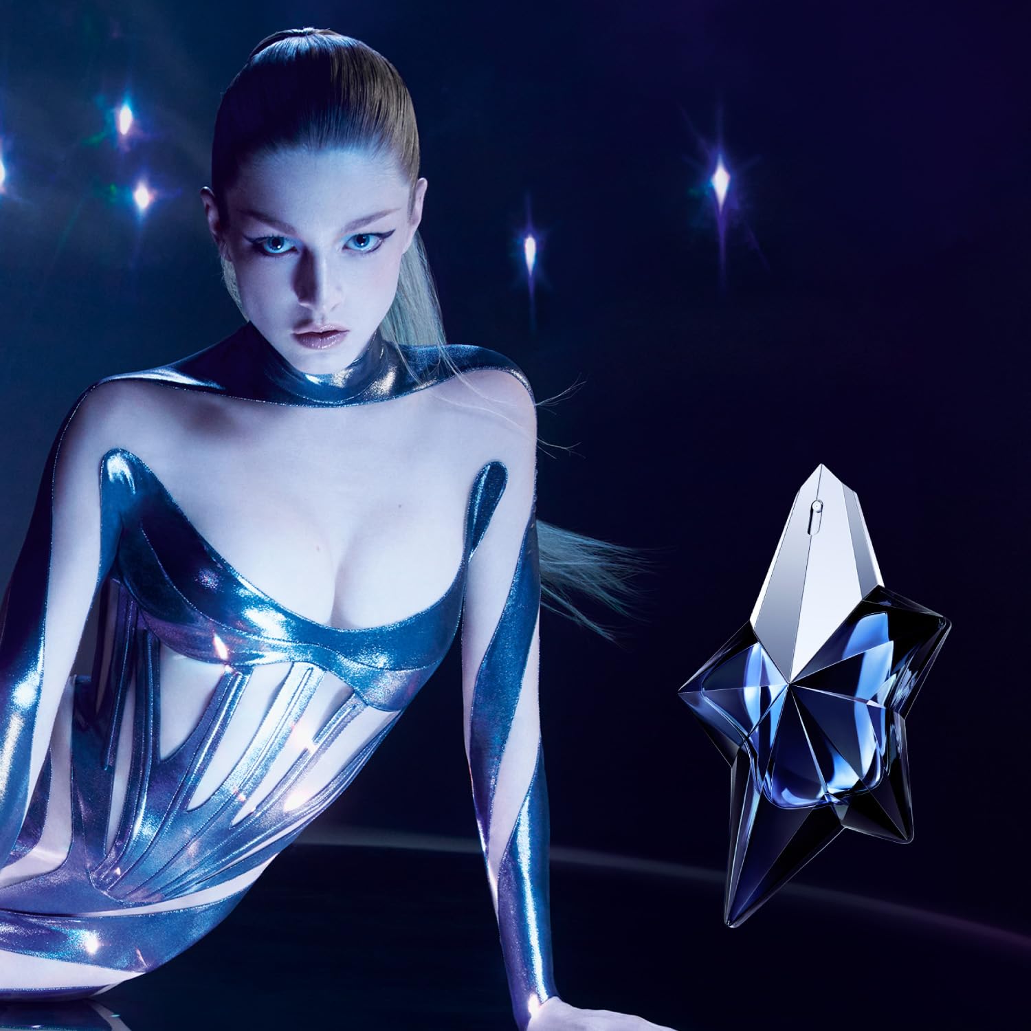 MUGLER Angel Elixir, Eau de Parfum, Profumo Donna, Profumo Legnoso, Floreale e Gourmand, Fragranza Magnetica, Ricaricabile