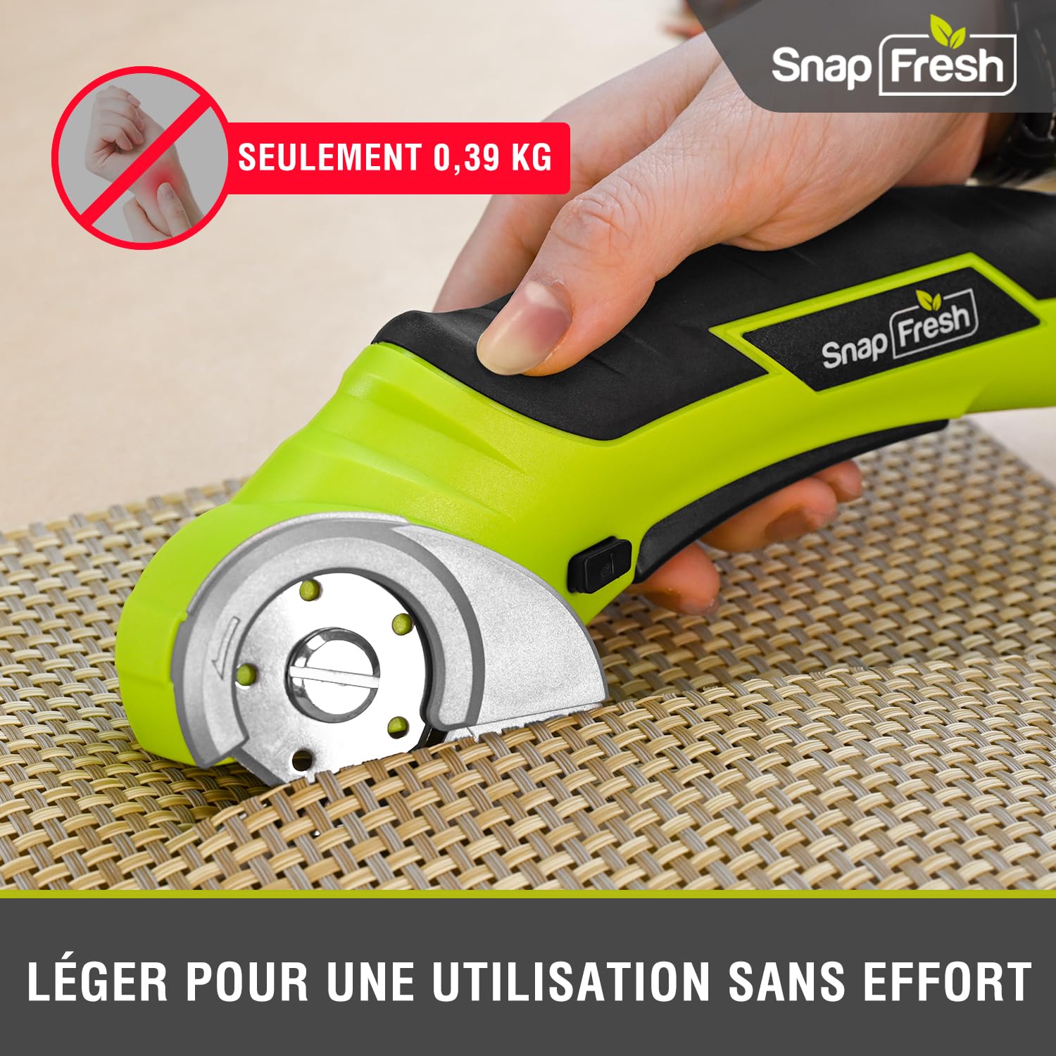 SnapFresh Ciseaux Electrique Cutter Rotatif ÉLectrique 4V Universels avec 2 Lames Sans Fil pour DIY/Papier/Carton/Cuir/Tapis/Plante en Pot/Plastique/PVC