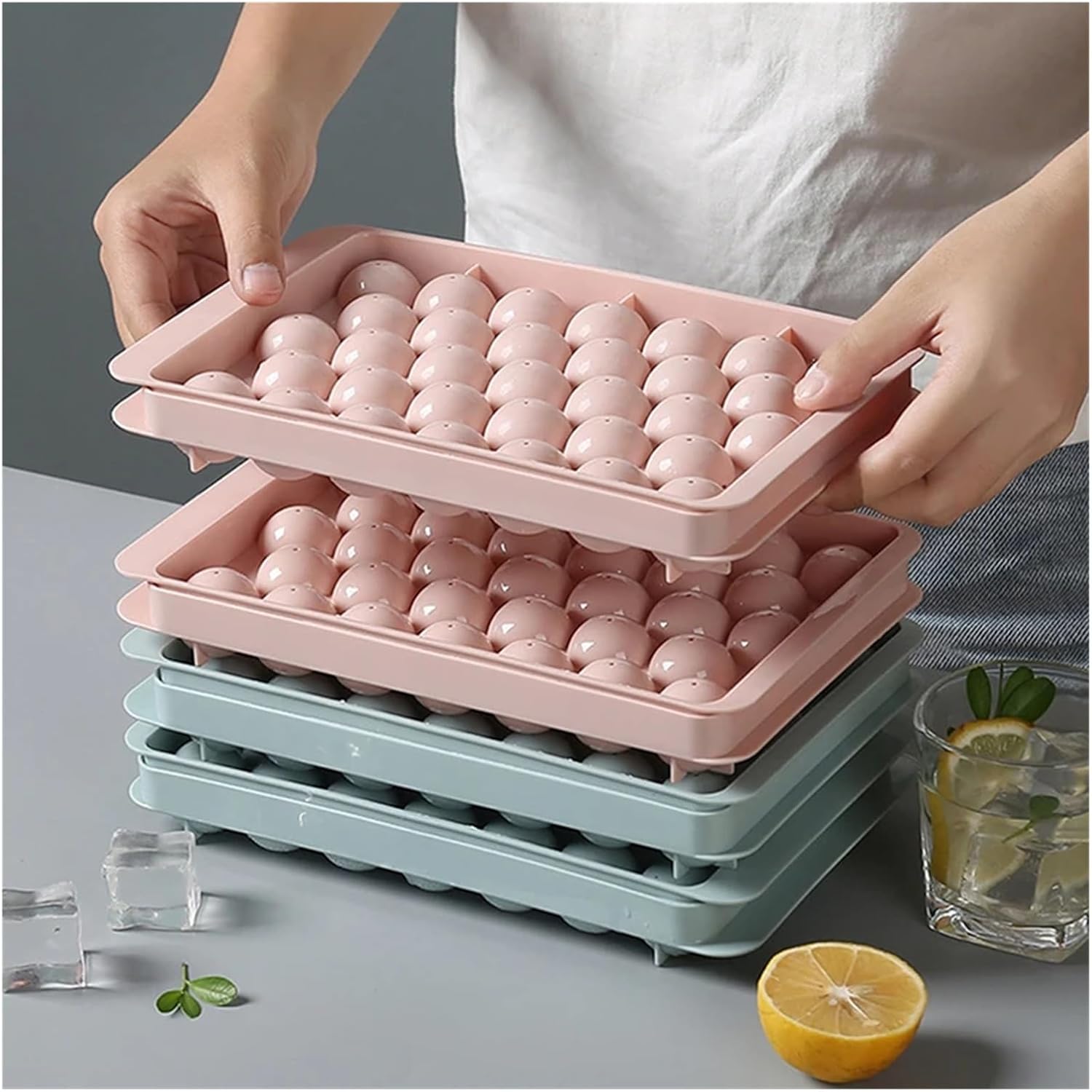 1Pc 3D Round Ice Cube Tray With Lid Plastic Diamond Spherical Style Mold DIY Mould Ball Maker Kitchen Tools
