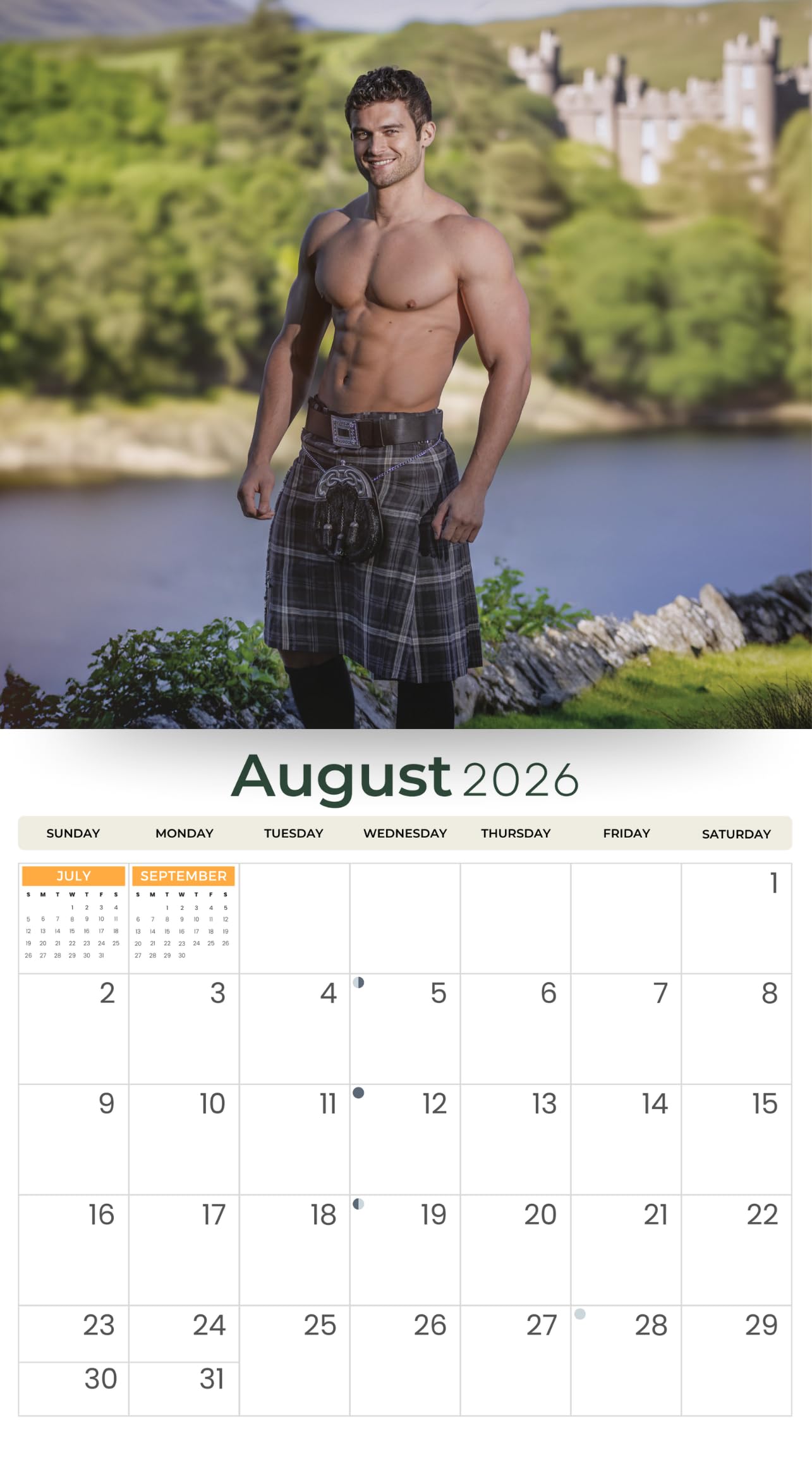 2026 Men in Kilts Deluxe Wandkalender | Kilted Guys | Hot Scottish Boys | 30,5 x 33,8 cm | plastikfrei | 16 Monate | plastikfrei | Organizer für Zuhause und Büro | Monatsansicht, wichtige Feiertage