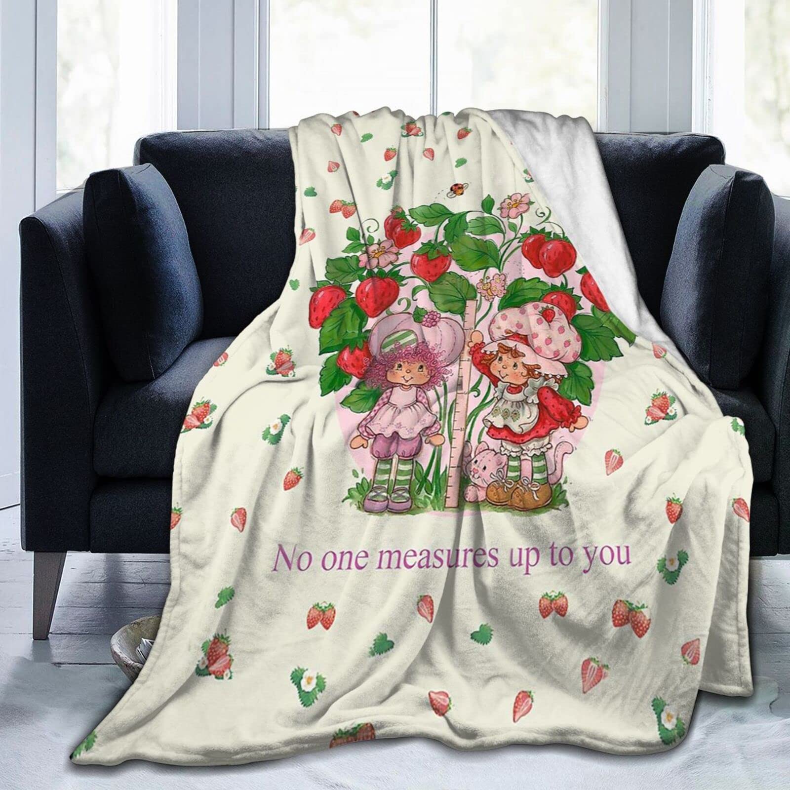 YINGD Strawberry Shortcake Throw Blanket Fleece Blanket Light Anti-Pilling Flannel Super Soft Comfortable and Luxurious Bed Flannel Fleece Blanket Throw