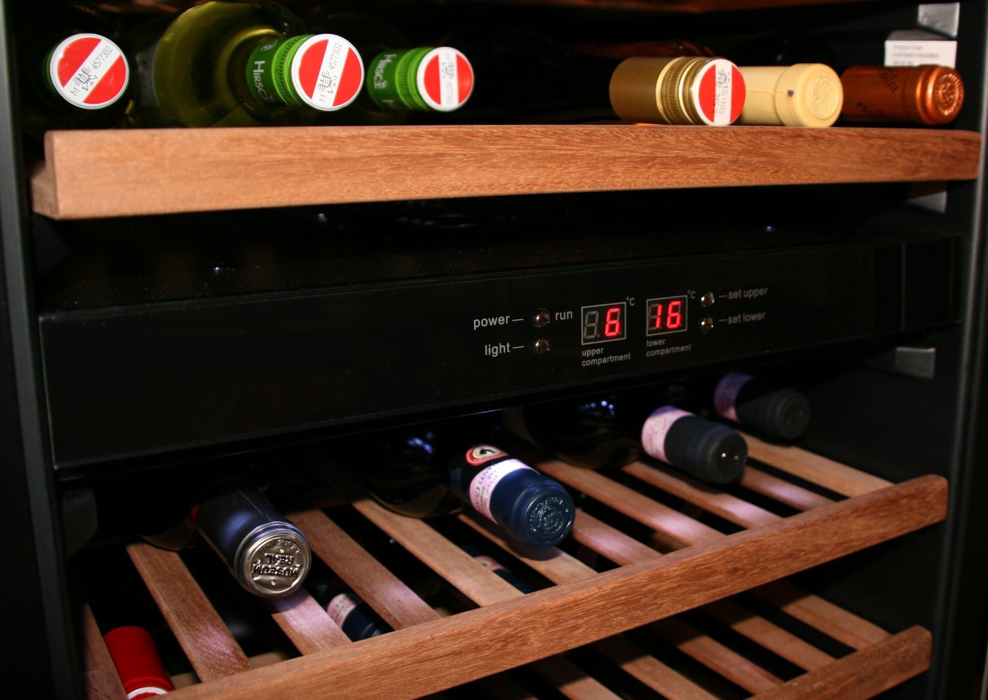 Vestfrost W32 Wine Cooler/frigorifero, 32 Bottiglia