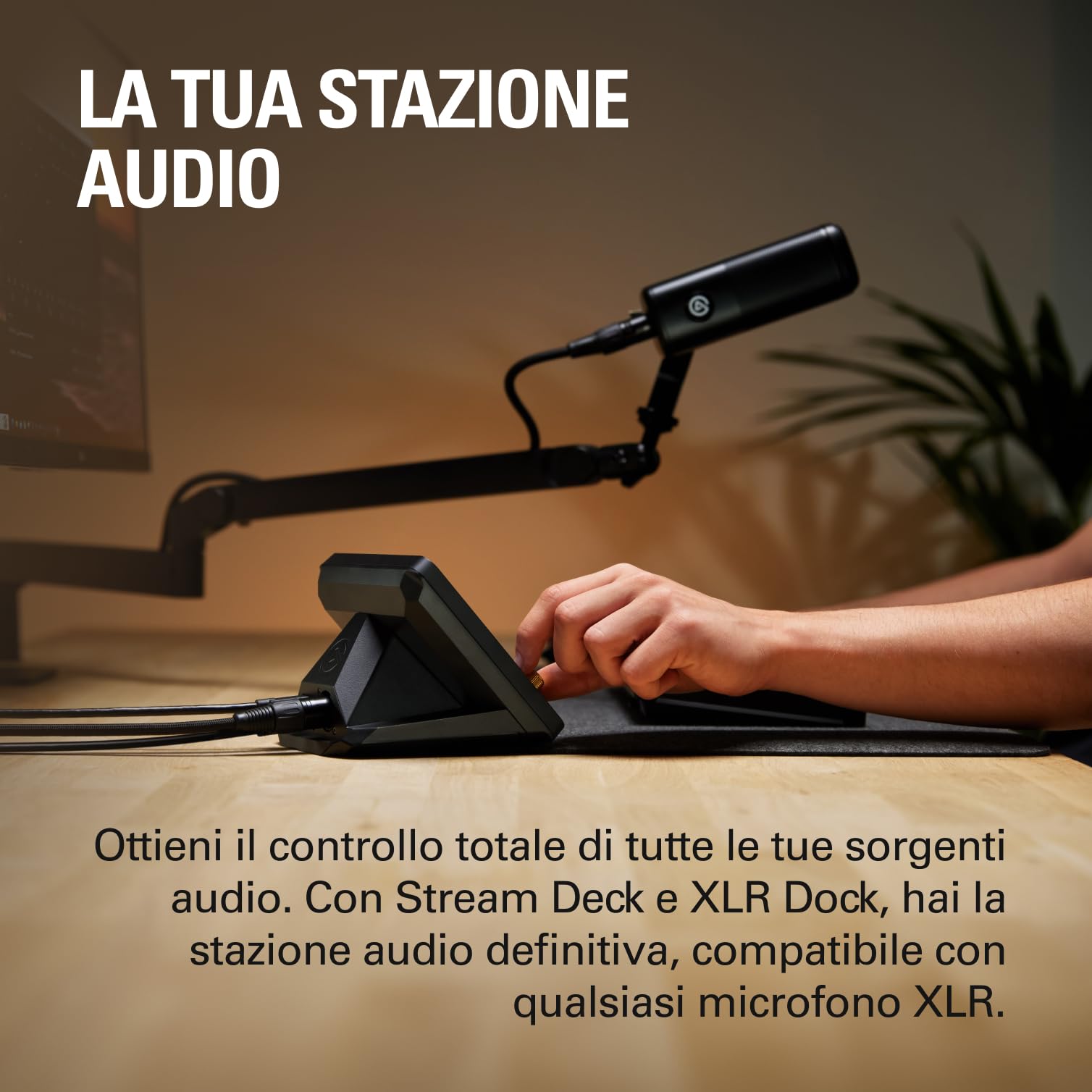 Elgato Stream Deck: Controller Audio e Interfaccia XLR-a-USB per Microfono, Compatibile con Ogni Microfono XLR per Podcasting e Streaming, Manopole e Tasti LCD, PC/Mac