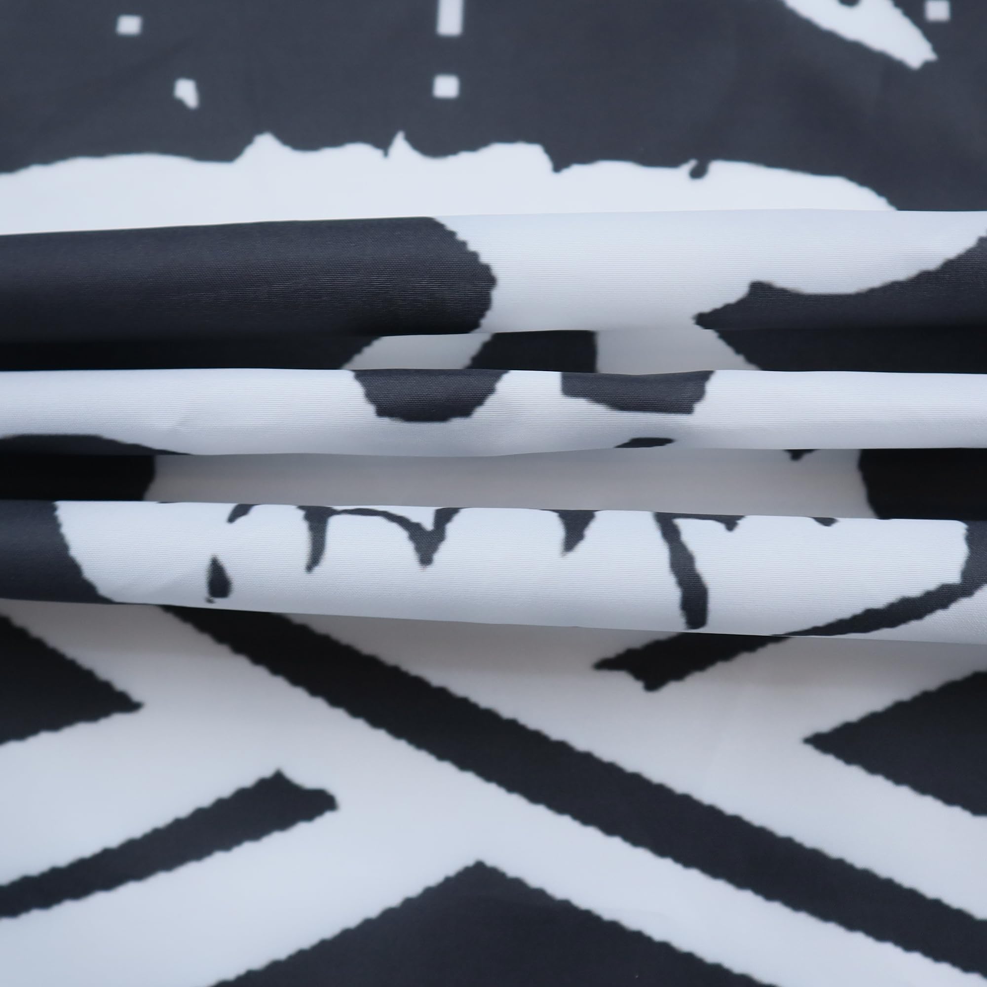 AZ FLAG Sabres Pirate Flag with 4 Eyelets 150 x 90 cm for Balcony or Wall, Pirate Sabres, 1 Pièce - Image 2