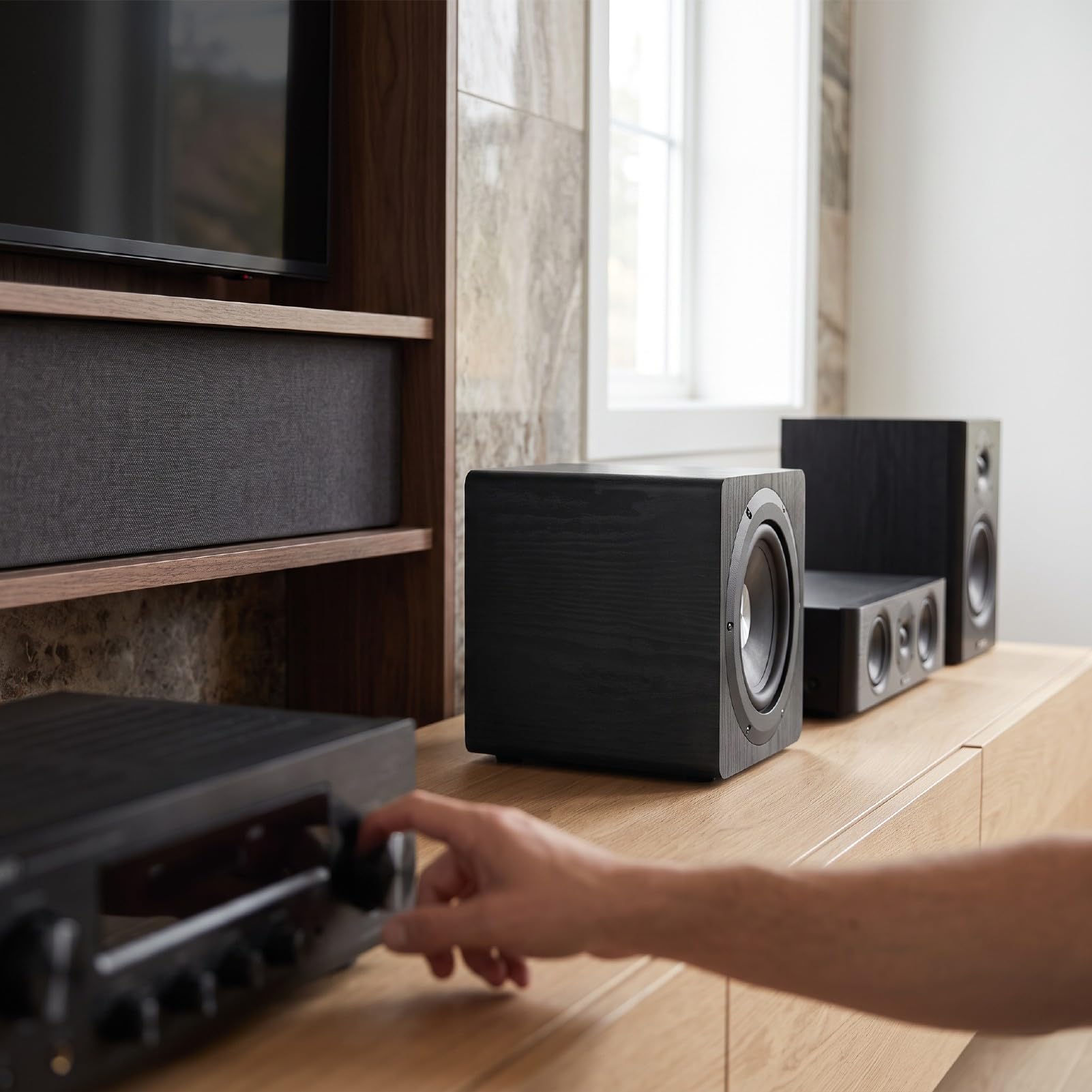 Cuifati Subwoofer Alimentato da 6,5 ​​pollici 100 W RMS Bassi Profondi | Bassa Frequenza HiFi, Impedenza 4Ω, Cabinet in Fibra di Legno Sintetica, Uso Home Theater, Suono di Gioco Coinvolgente
