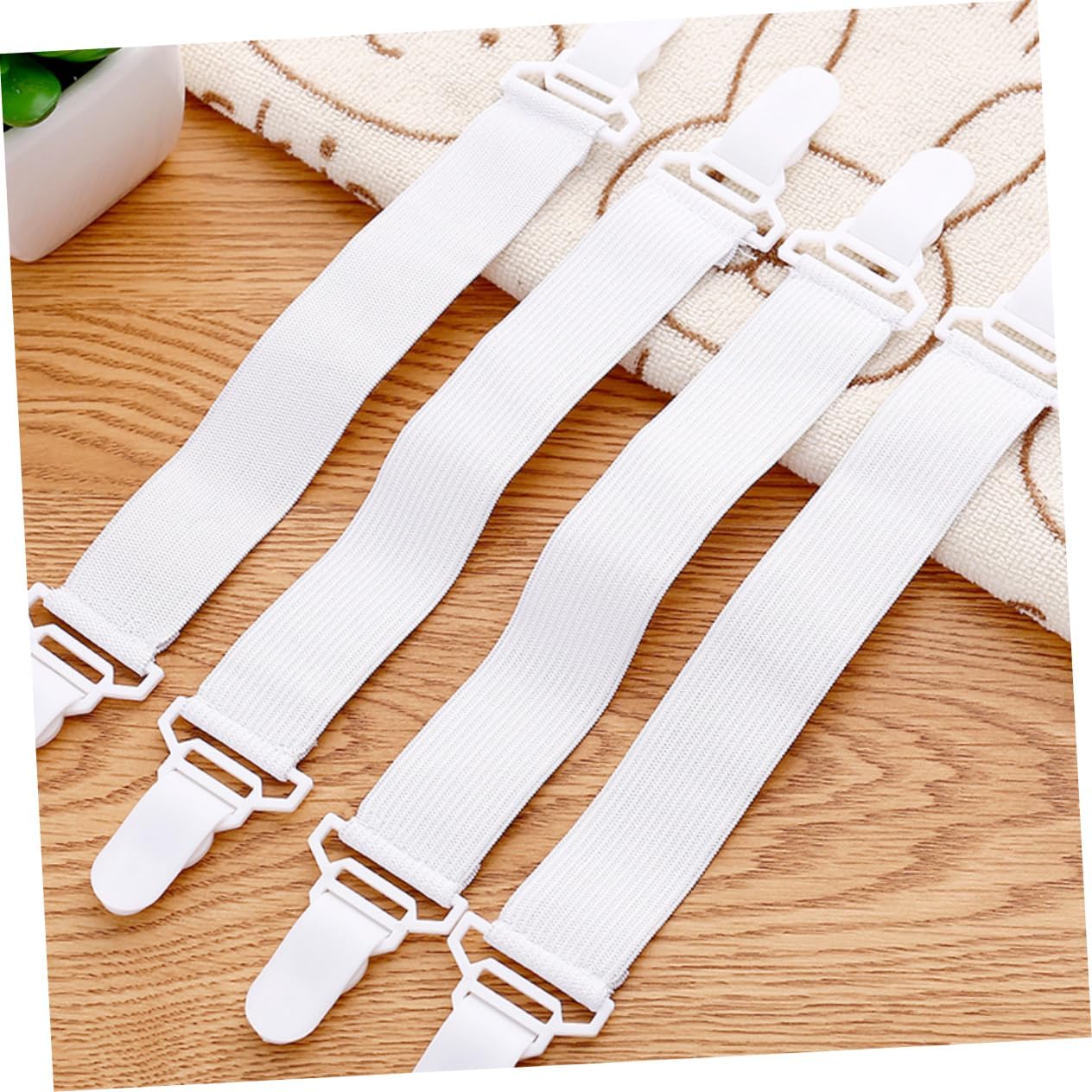 Alipis 4sets 20pcs Sheet Bed Sheet Fasteners Mattress Sheet Clips Straps for Fitted and Flat Blankets and Comforters Heavy Duty Grippers for Neat and Tidy Bedding 20pcs*4