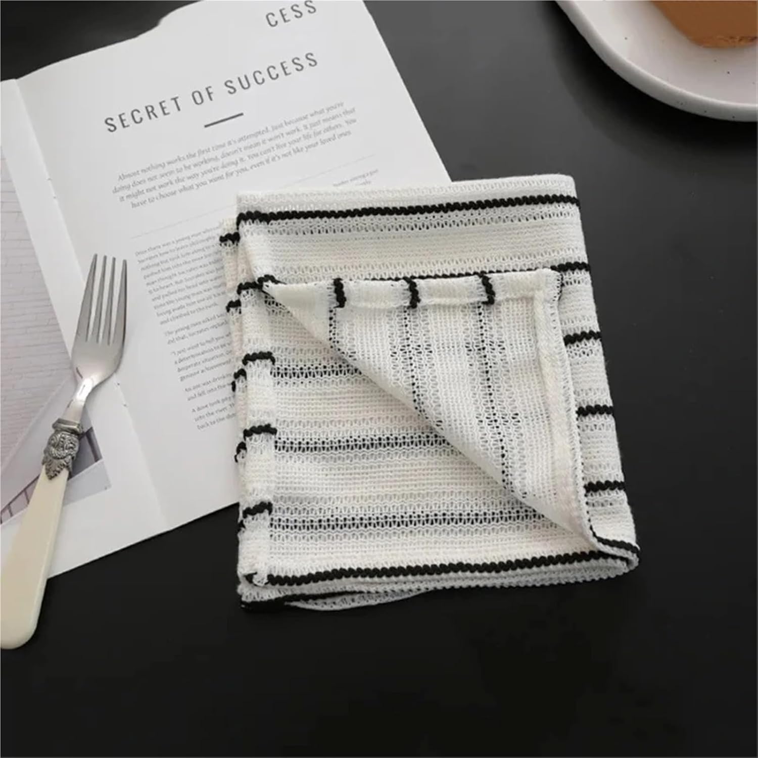 1pcs Black White Striped Tablecloth Placemat Dining Table Mat Coaster Food Posing Background Cloth Home Decoration Accessories