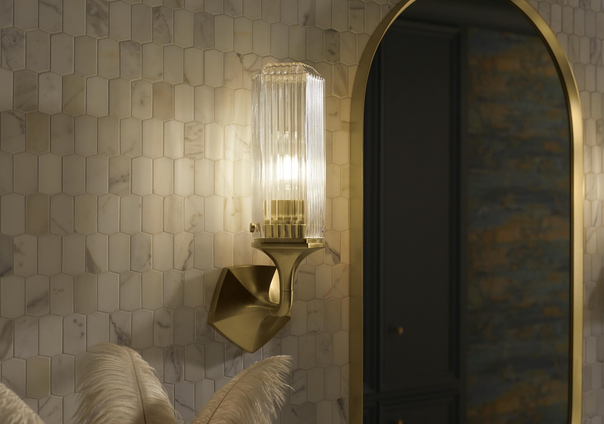 KOHLER® Essential Capsule Mirror, Moderne Brushed Gold, 22