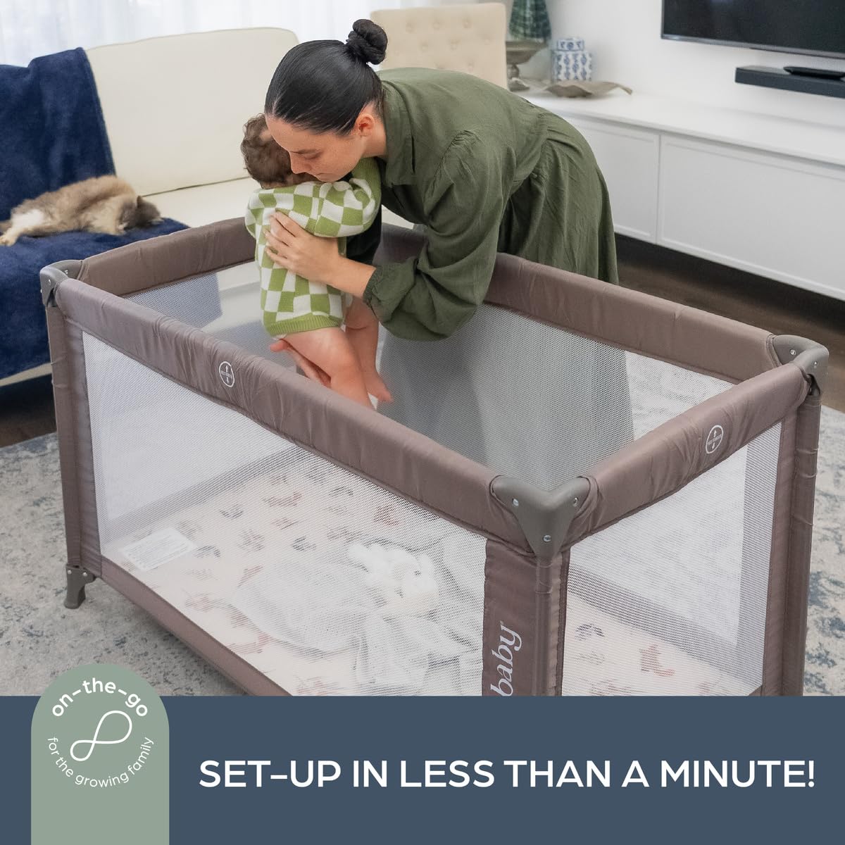 Dreambaby Quest - Lettino da viaggio full size, leggero, dalla nascita a 15 kg, facile da piegare e compatto, borsa da viaggio, 120 cm x 60 cm, materasso imbottito spesso, grigio talpa