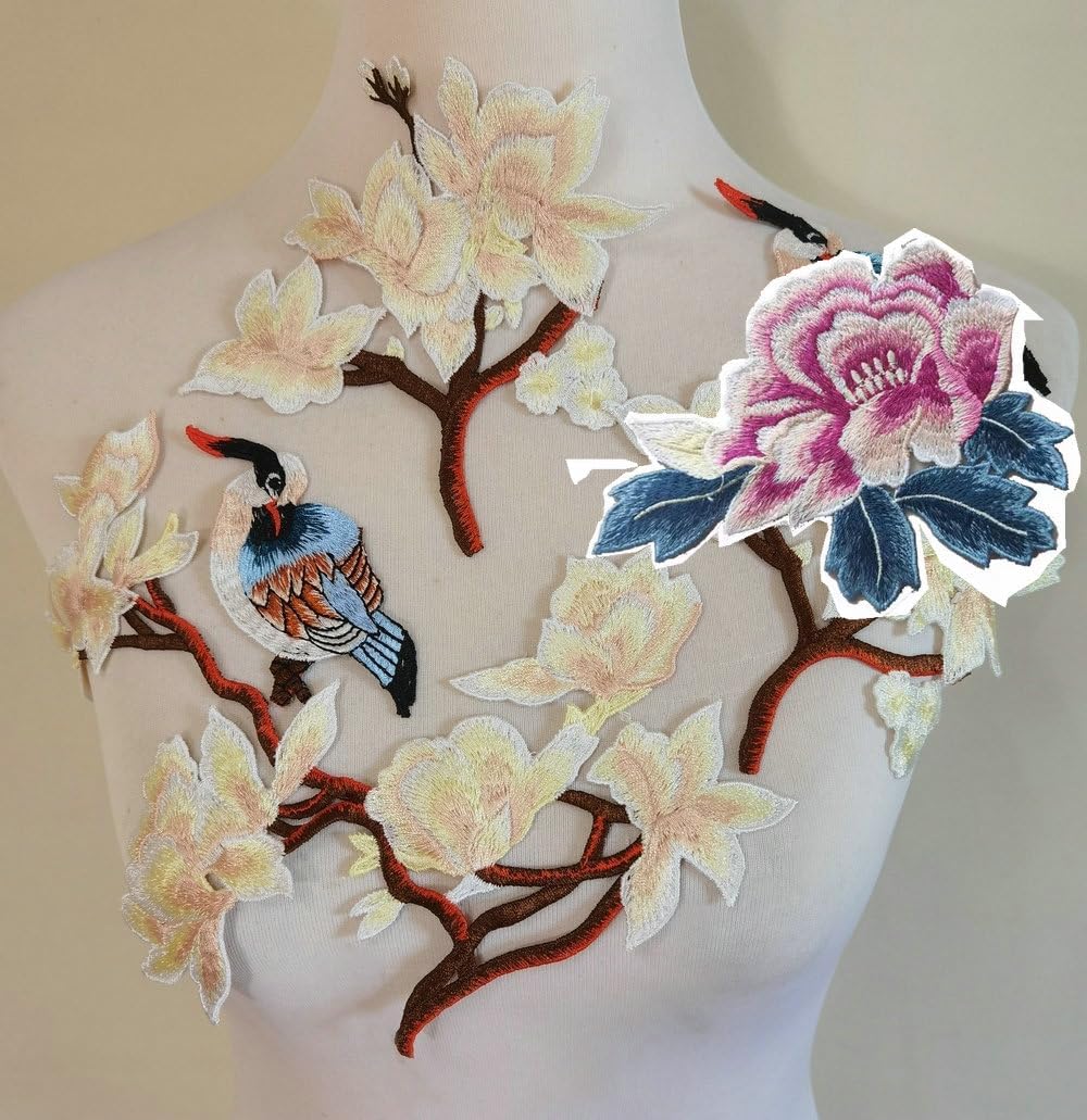 4pcs/ Set Flowers Embroidered Patch Sticker for Clothing Jacket Jeans Lace Applique DIY Clothes Decorations Fabric Patches (Apricot/Pink)