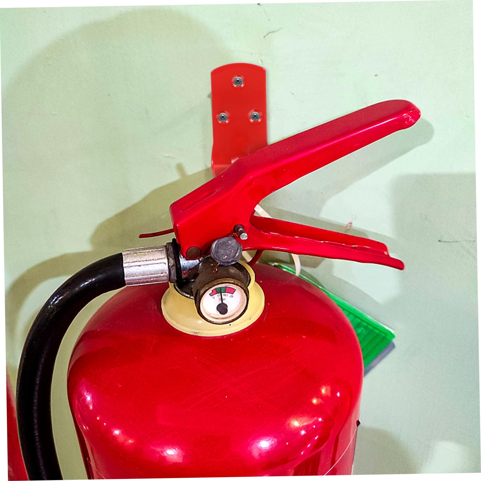 SHINEOFI Gancho Para Extintor De Incendios Ganchos Para Sujetar Extintor De Incendios Montado En El Garaje Abrazadera Pequeña Para Extintor De Incendios Colgador Para 4 piezas x 4