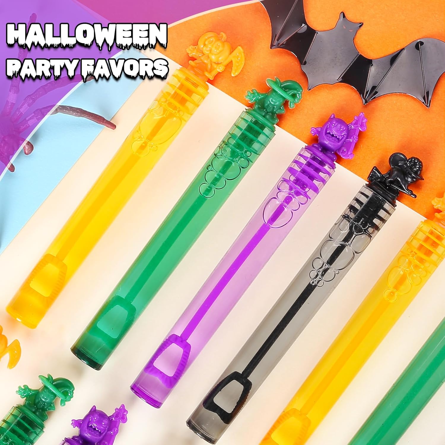 200Pcs Halloween Bubble Wands Bulk, Mini Pumpkin Bubble Party Favors for Kids, Treasure Box Toys, Goodie Bag Stuffer Filler, Classroom Prizes, Halloween Treats Non Candy, Pinata, Basket Decorations