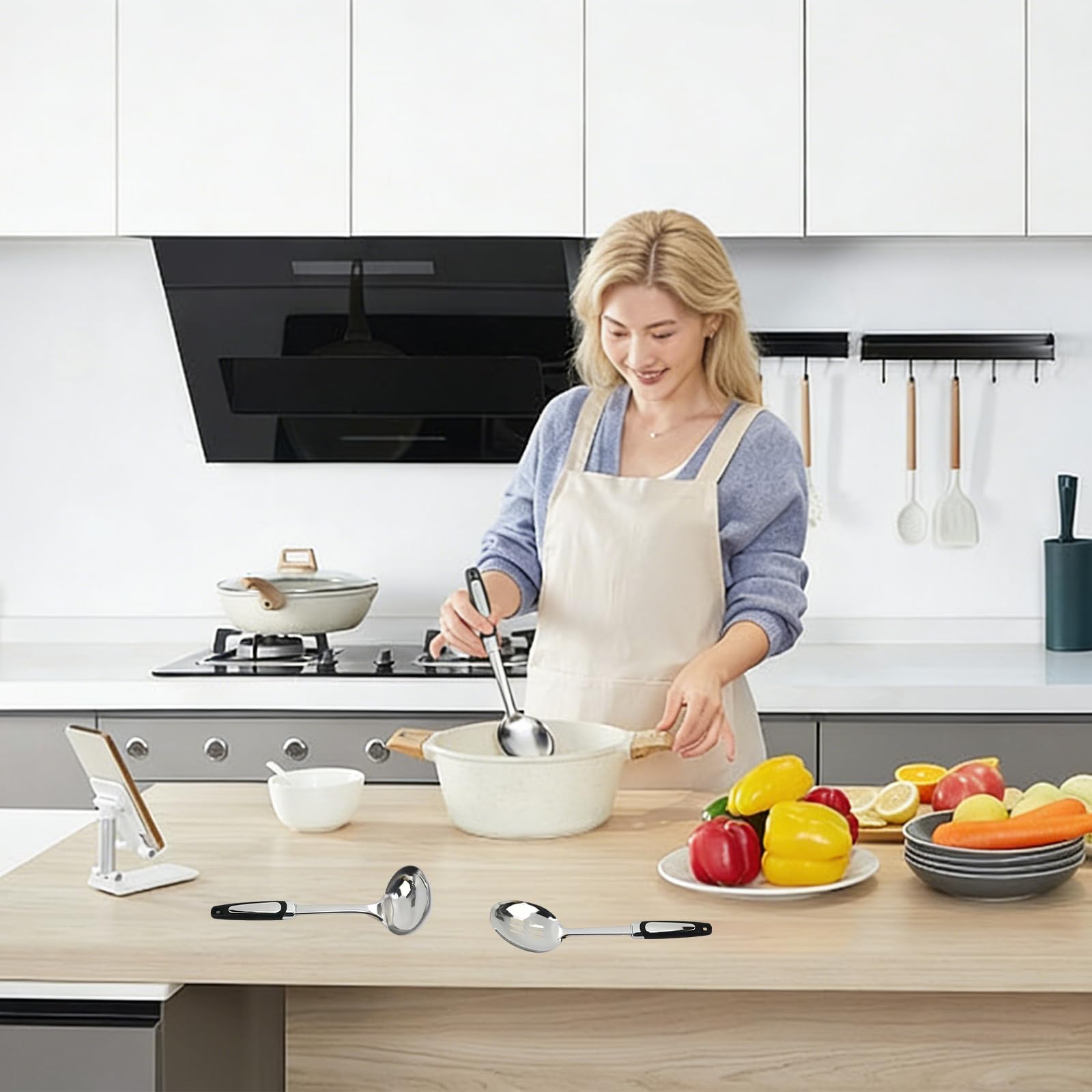 Set di 3 Cucchiai da Cucina in Acciaio Inox, Utensili da Cucina con Manico Ergonomico, Include Mestolo, Cucchiaio Solido e Schiumarola per Cottura e Servizio, Casa e Ristorante
