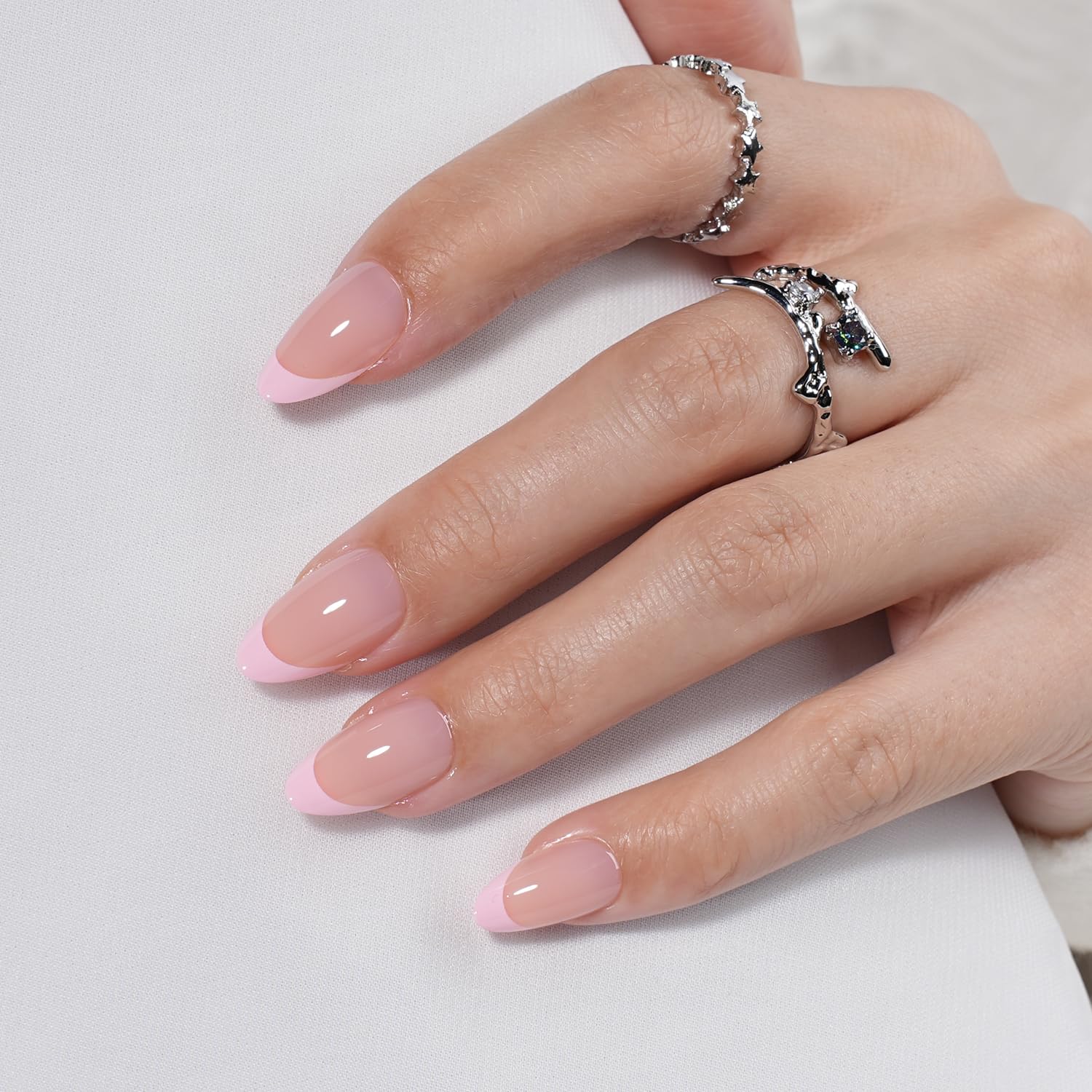 Halloween Press on Nails - French Tip Press on Nail with Blakc Web Bat, Short Almond Fake Nails Reusable Nails Press ons, 32 Pieces in 16 Sizes False Nails Kit with Glue,