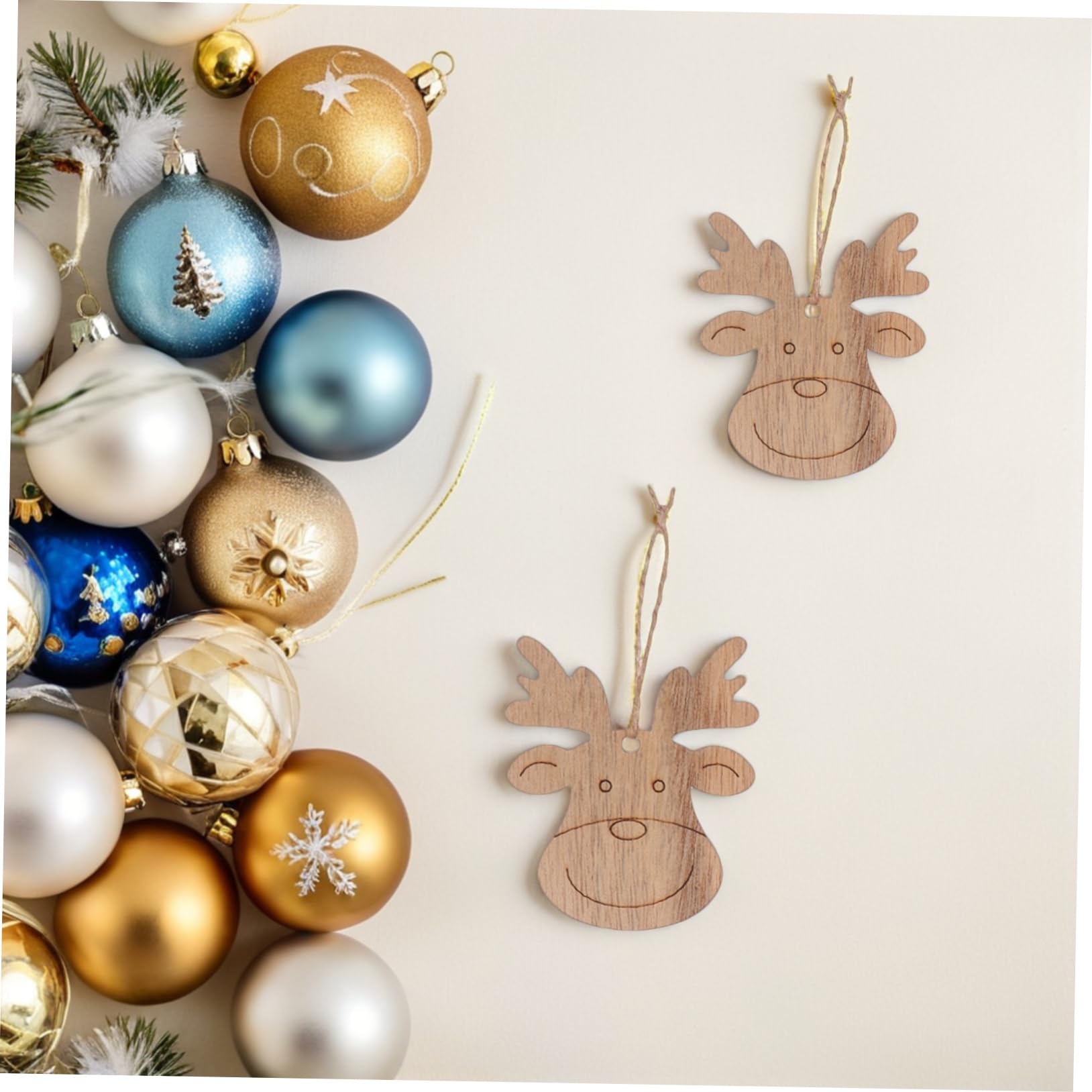 Uonlytech 20 Piezas Adornos de Madera sin Terminar para Árbol de Navidad Decoración Diy con Cortes de Chips de Graffiti para Manualidades y Hogar