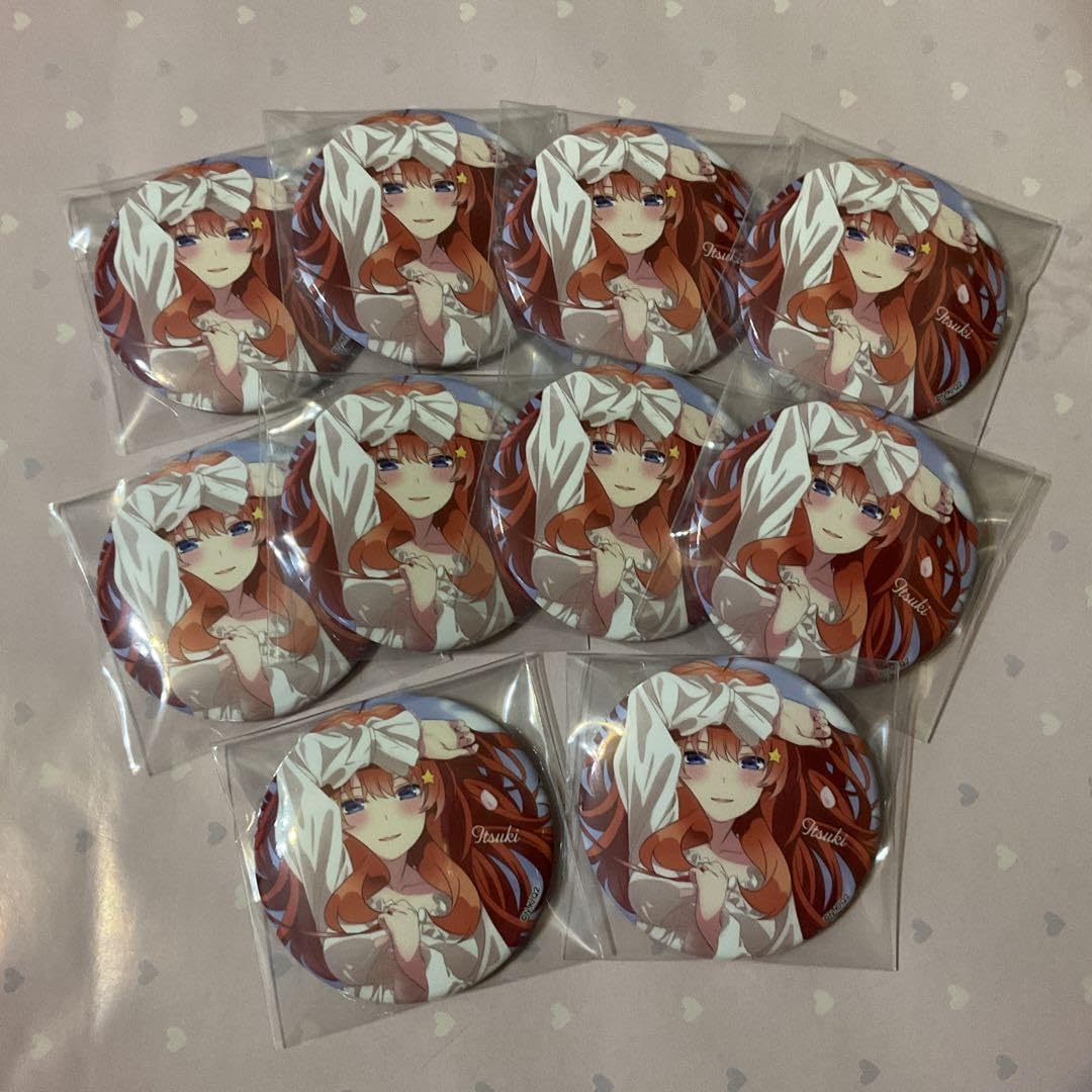 Amazon.co.jp: 五等分の花嫁 ネグリジェ缶バッジ 中野五月 10点セット 