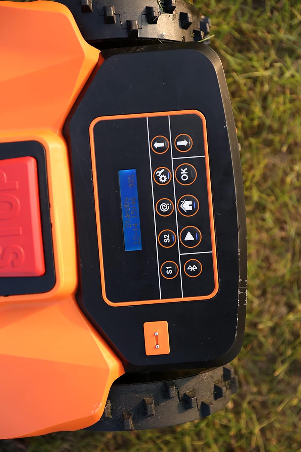 Control panel of the robotic lawn mower