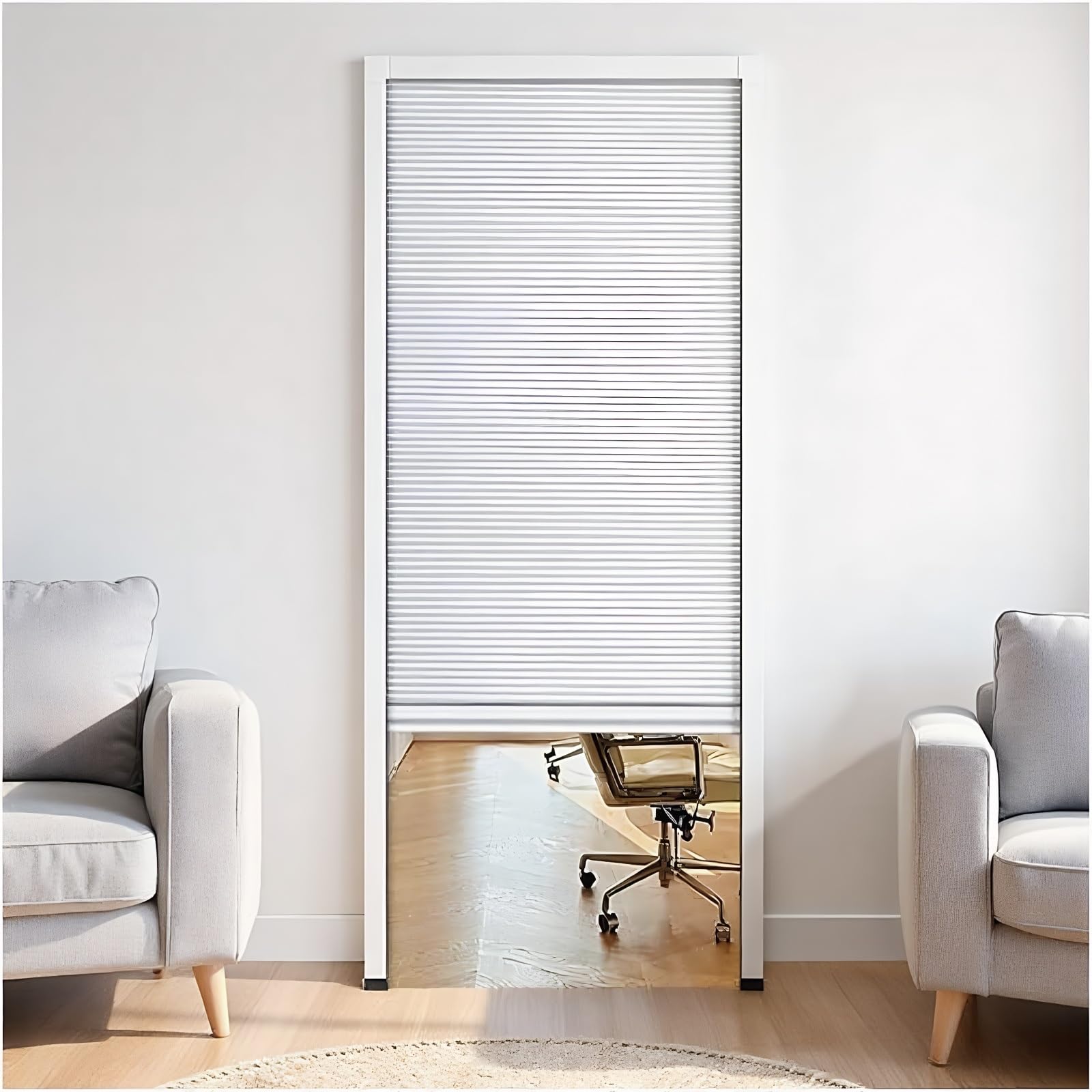 Porte de placard coulissante blanche sur mesure avec séparateur de pièce pliable
