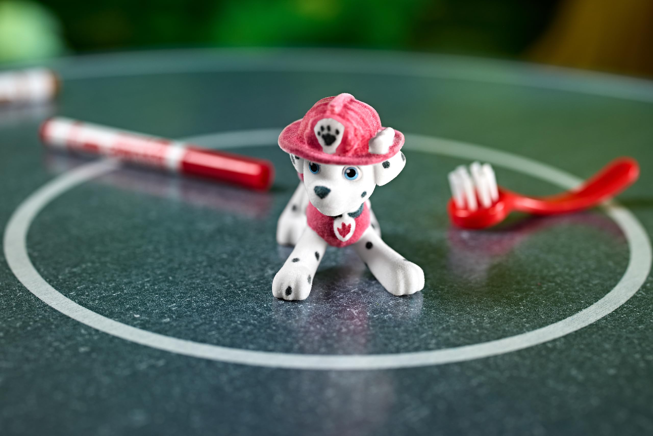Crayola - Washimals Paw Patrol, zestaw kreatywny zawierający 5 szczeniąt, 8 flamastrów zmywalnych, wanienkę z prysznicem, szczoteczkę, zabawa i prezent dla dzieci, od lat 3, 74-0291