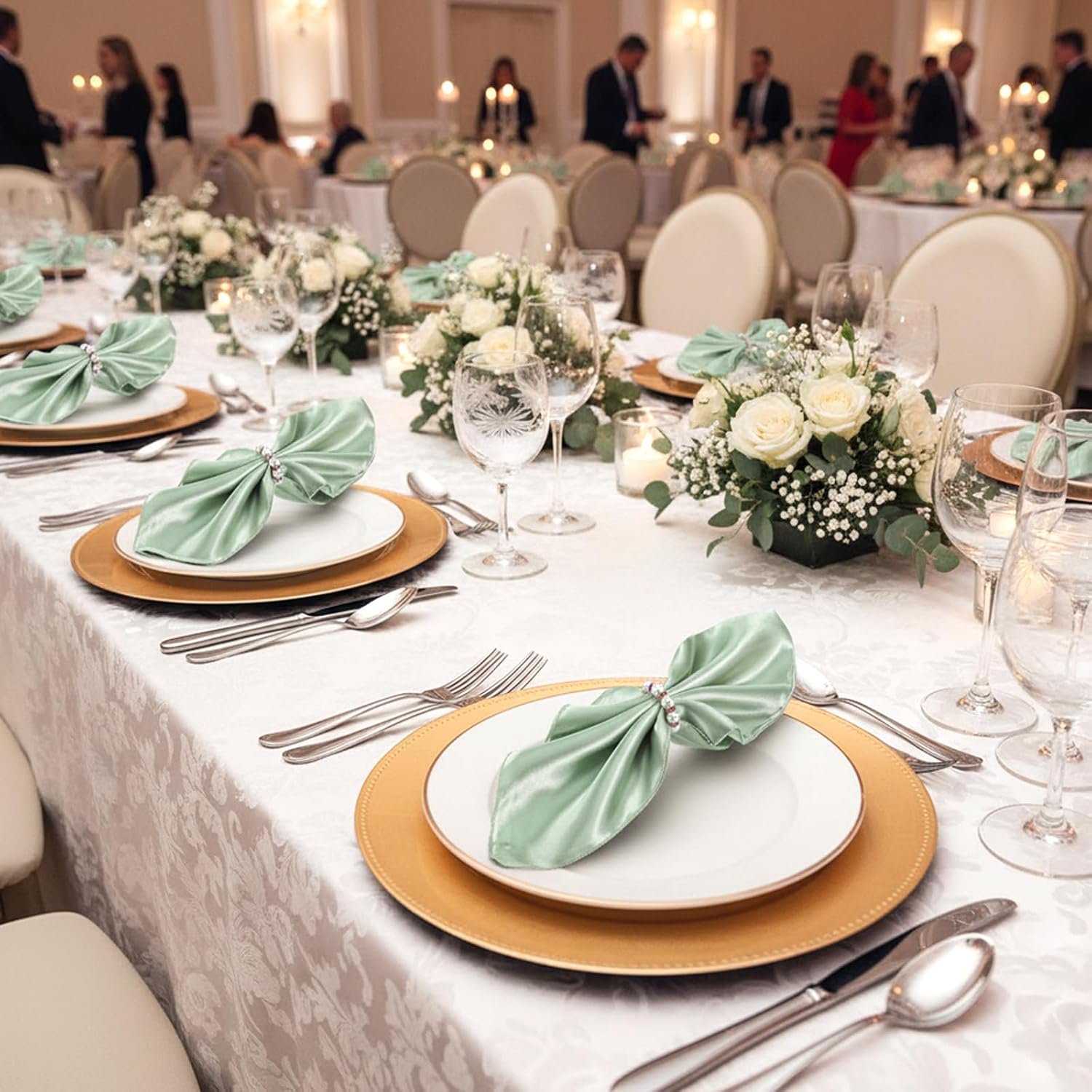 50 Pack Cloth Napkins, Sage Green Cloth Napkin, 17x17 Inch Satin Napkin, Smooth Fabric Dinner Napkins Bulk for Dinners, Weddings, Restaurants, Parties and Hotel, Washable & Reusable
