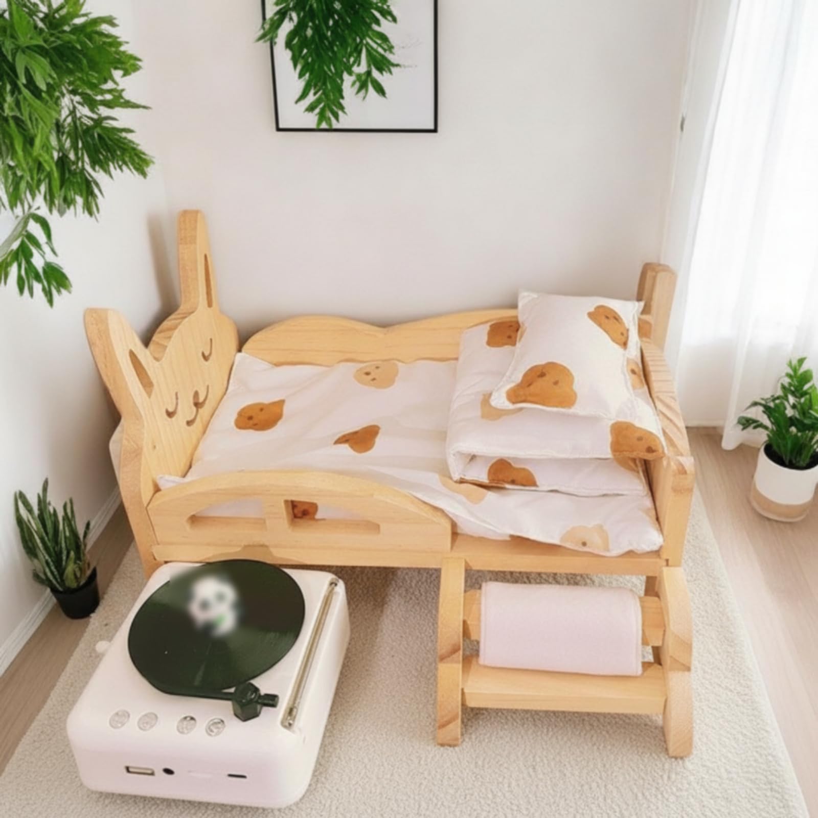 Letto per Bambole Letto Bambola Culla Giocattolo Mobili Bambole in Legno Stile Tradizionale con Alte per Giochi di Ruolo, Letto Singolo Orsetto + Piumino Anatroccolo