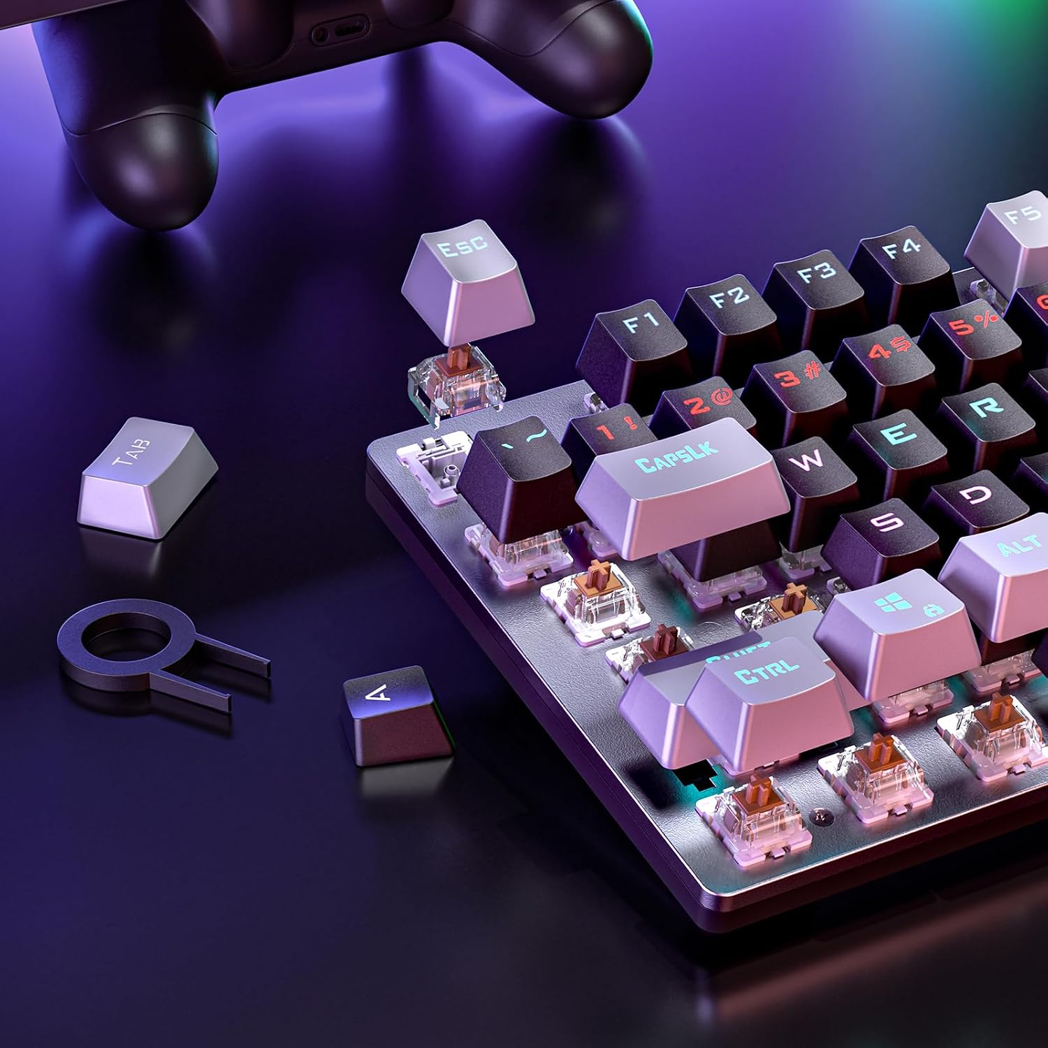 Close-up of AULA keyboard showing brown switches and keycap puller