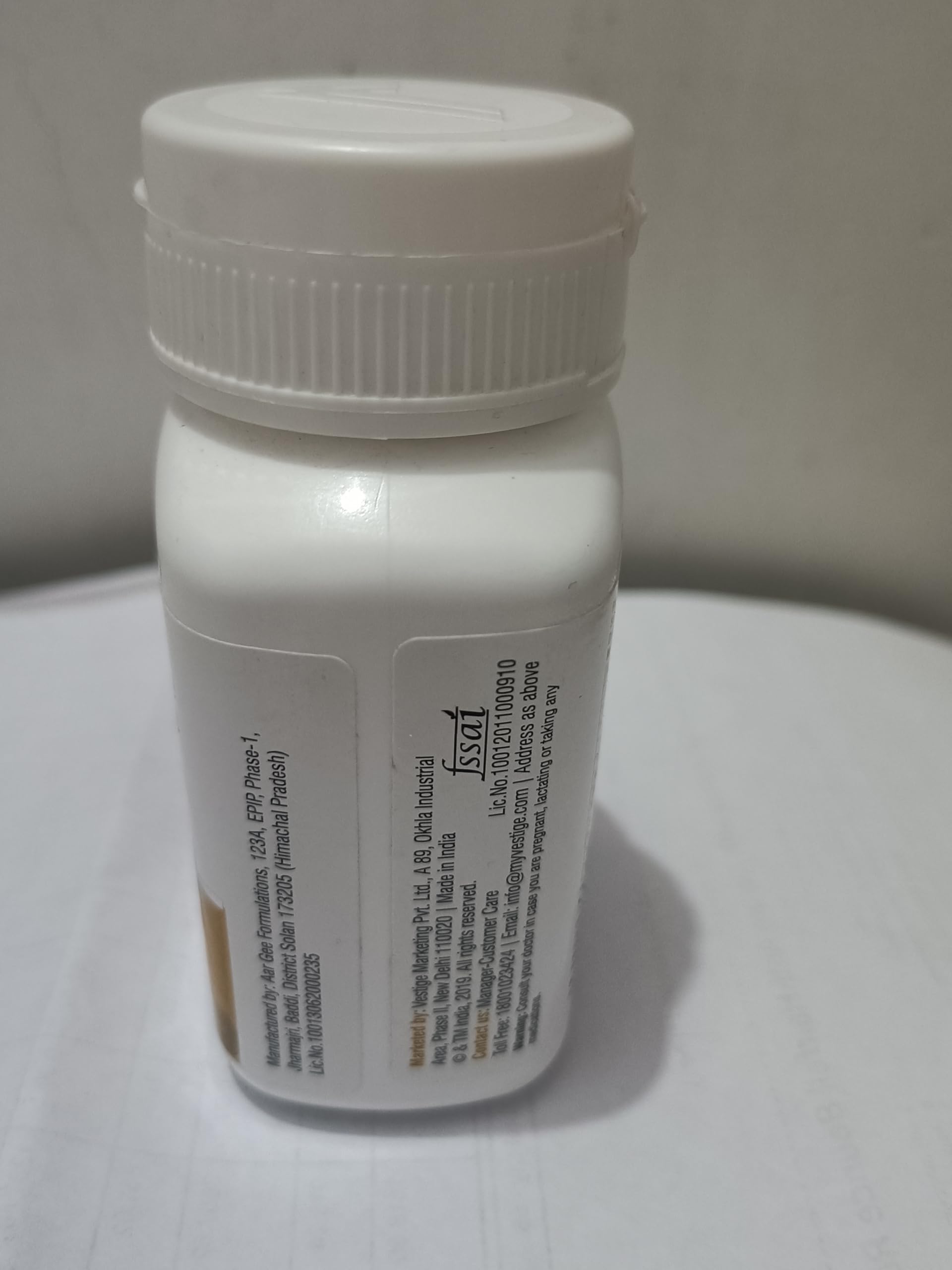 VESTIGE GLUCOSAMINE - Image 2 thumbnail