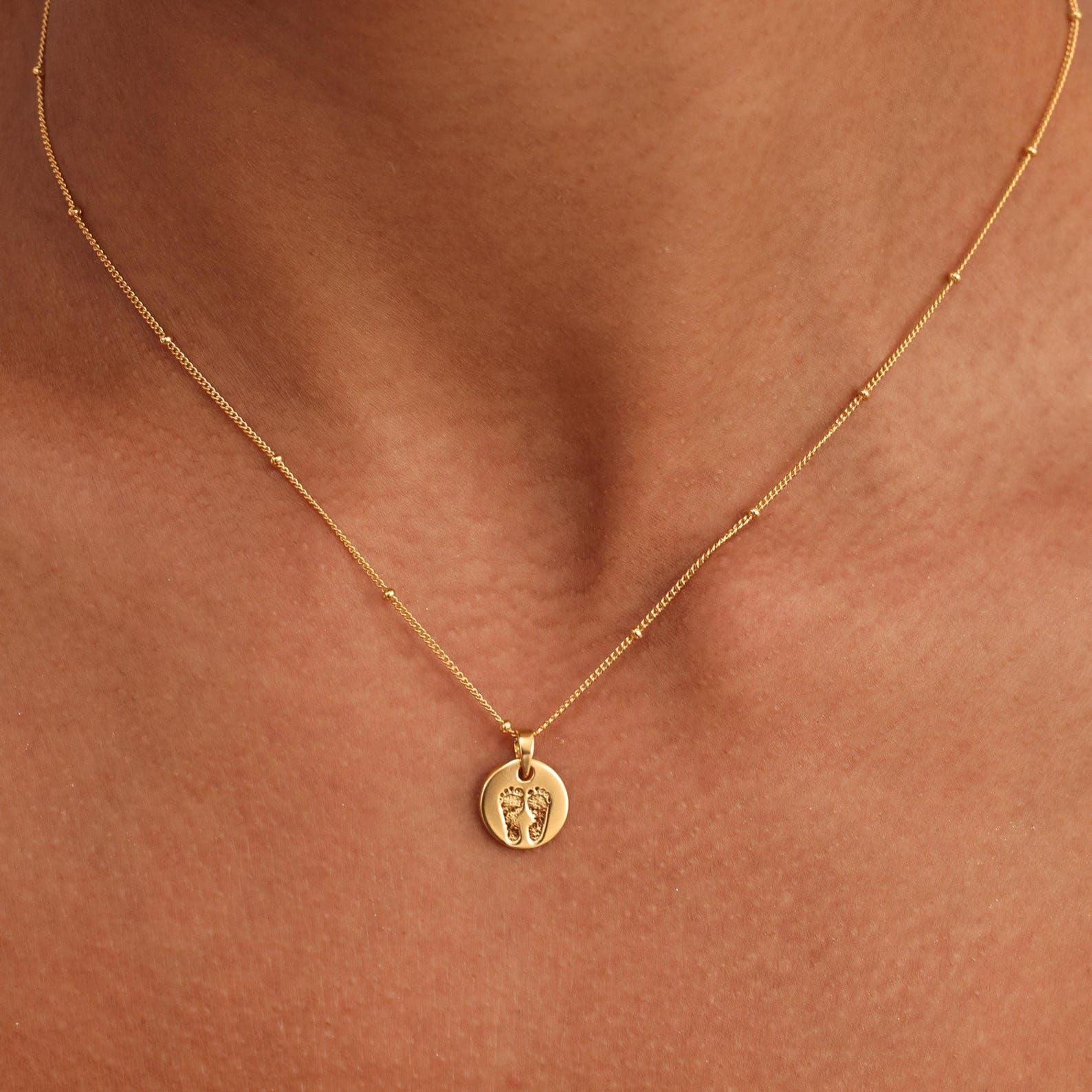 Mini círculo colgante huella del pie Collar plata de ley 925 bebé huella de la mano collares Día de la madre hechos a mano