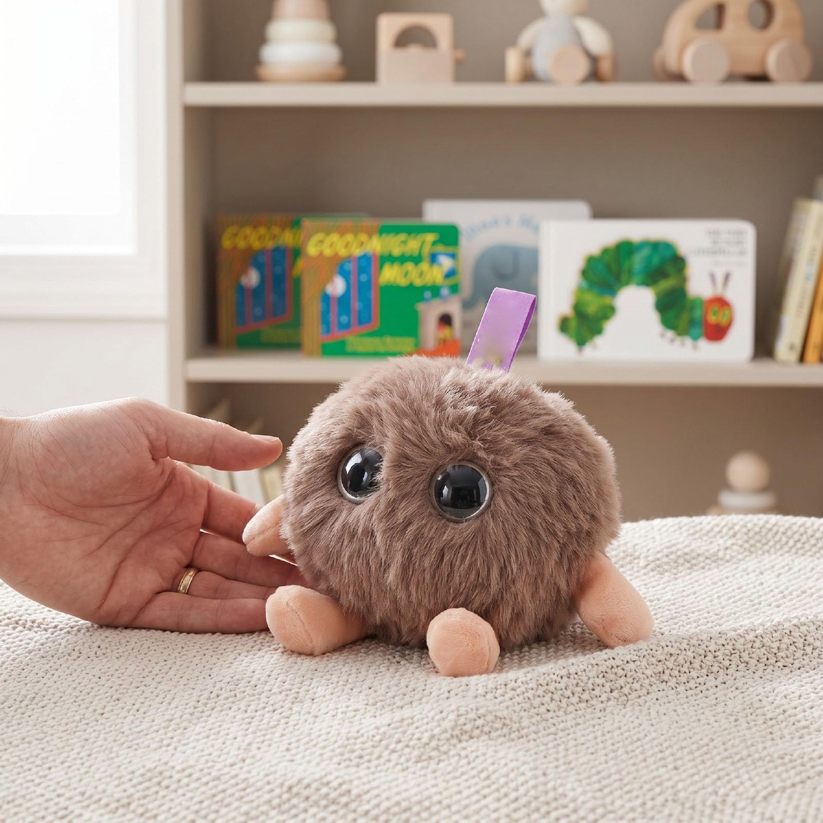 Yctze 8x10cm Juguete de Peluche Gato Inteligente AI para Niños de Aprendizaje y Apoyo Emocional Diálogo Interactivo Multilingüe con Baterí 1000MAH Carga USB Tipo C Compatible