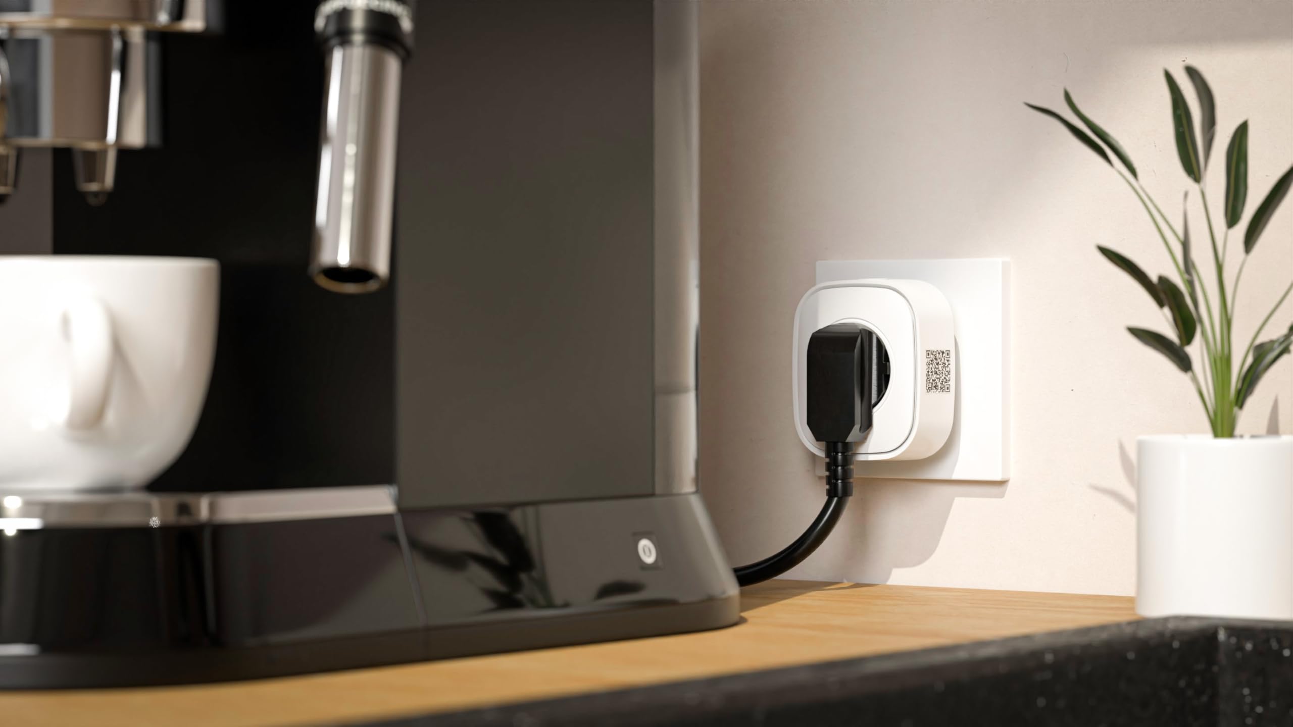 Somfy 1871215 - Enchufe conectado Zigbee | Sensor de consumo de energía | Mejora el alcance de radio | Enrutador para dispositivos Zigbee | Compatible con TaHoma switch | Uso en interiores