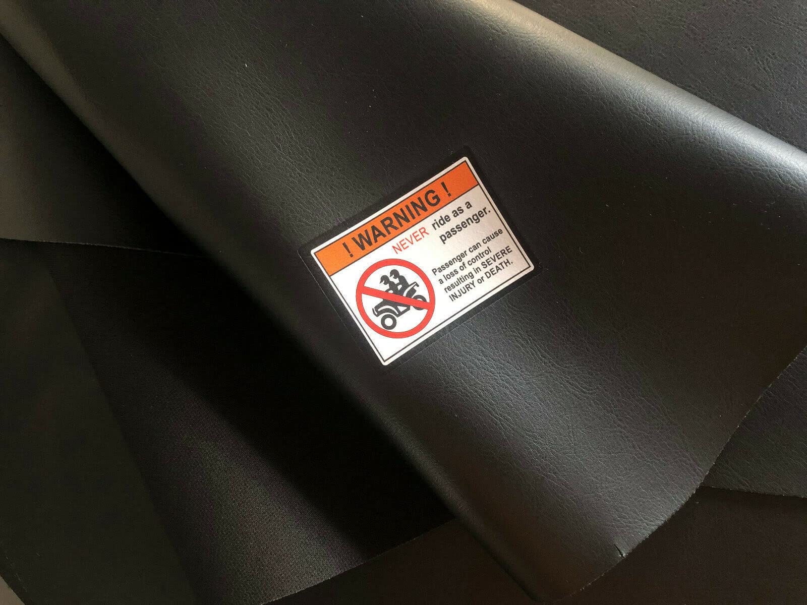 Cubierta de Asiento Antideslizante Premium Compatible con Yamaha Grizzly Kodiak 660 700 400 500 - Duradera, Resistente al Agua, Fácil Instalación, Mejora para Mayor Comodidad y Agarre, Perfecta para