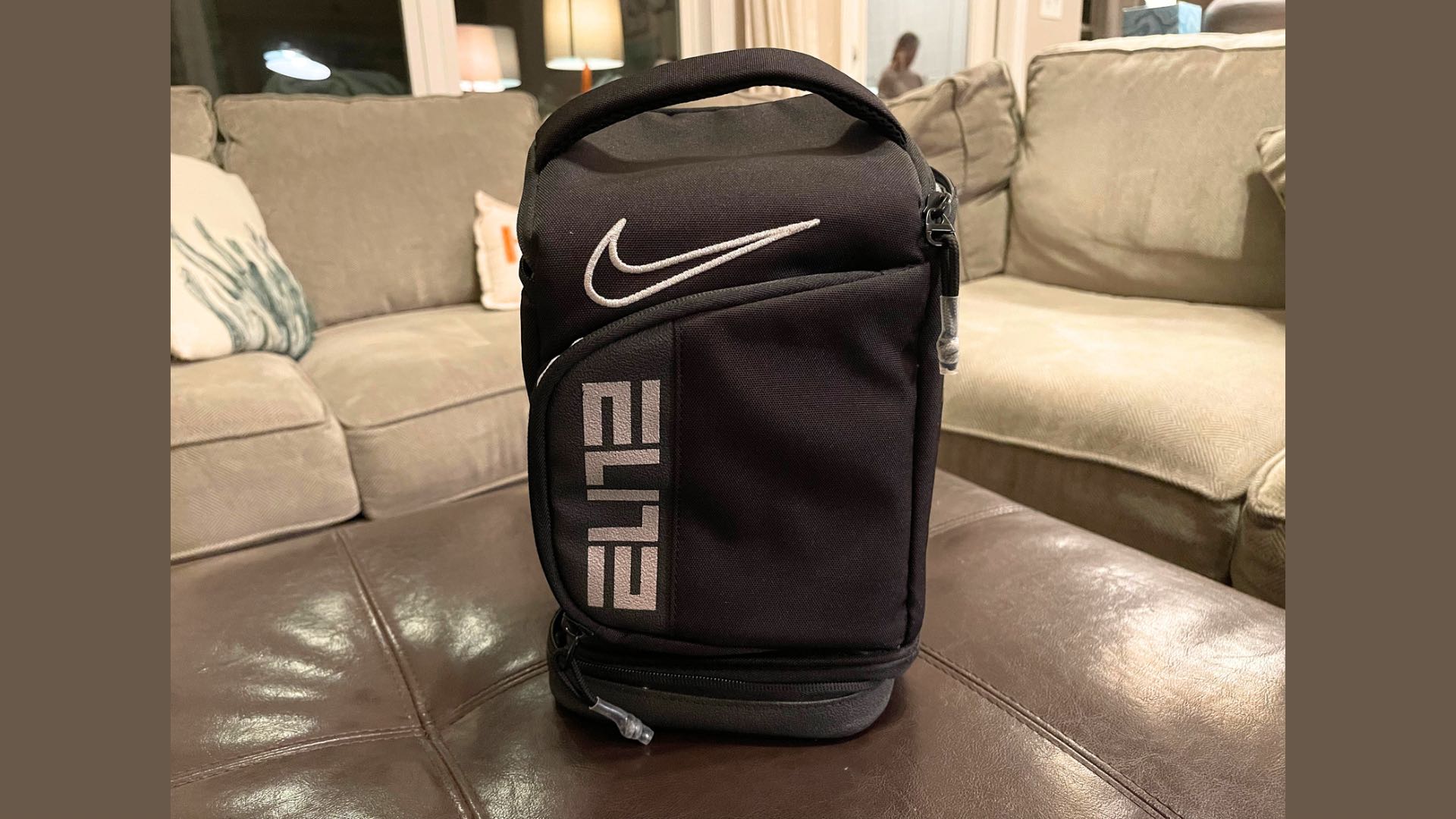 Watch Honest Review of the Nike Hoops Elite Lunch Bag: Mom of Teen on Amazon Live