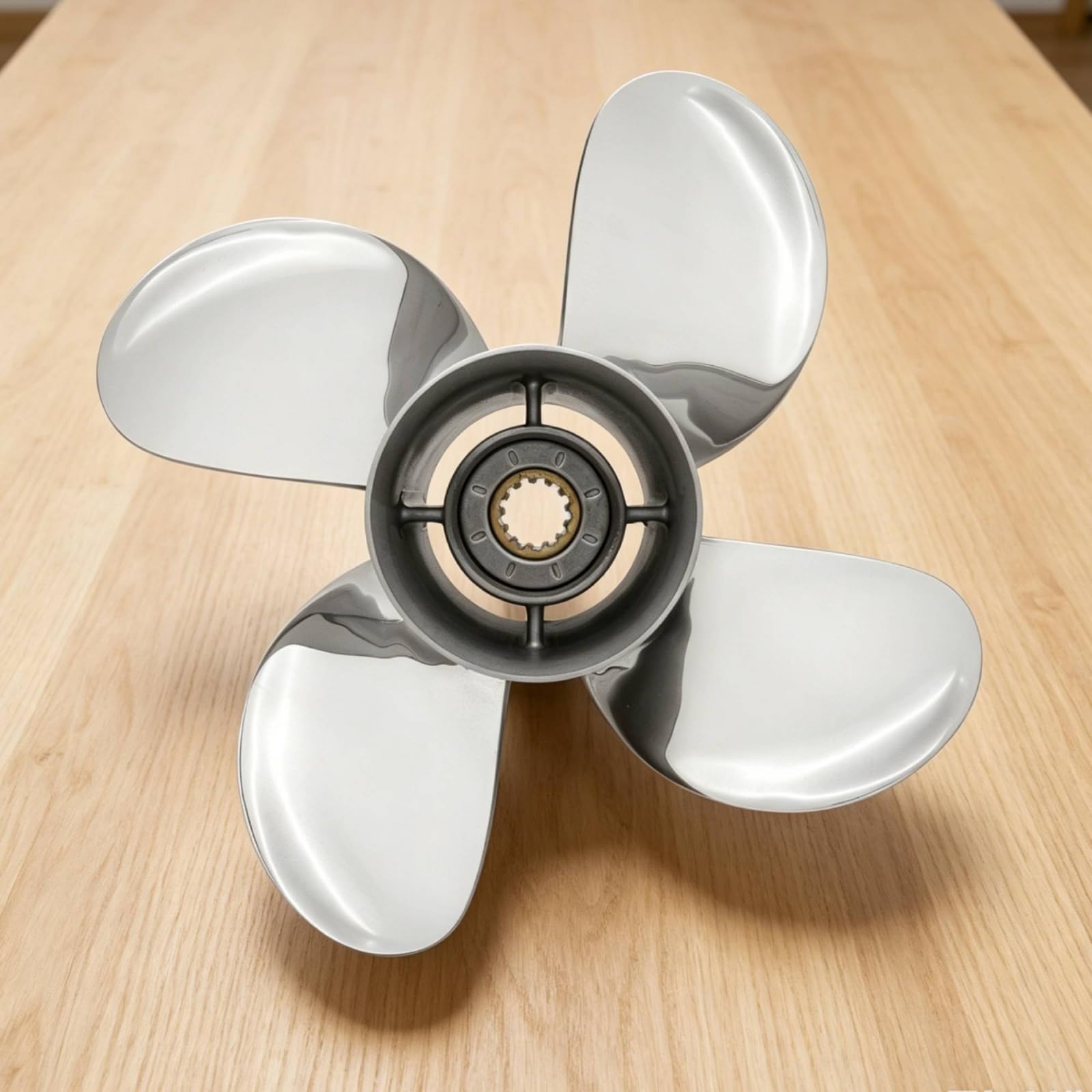 4-Blatt-Propeller Edelstahlpropeller Stabil Propeller mit Nabenteilen für Bootsbesitzer, 19 Zoll