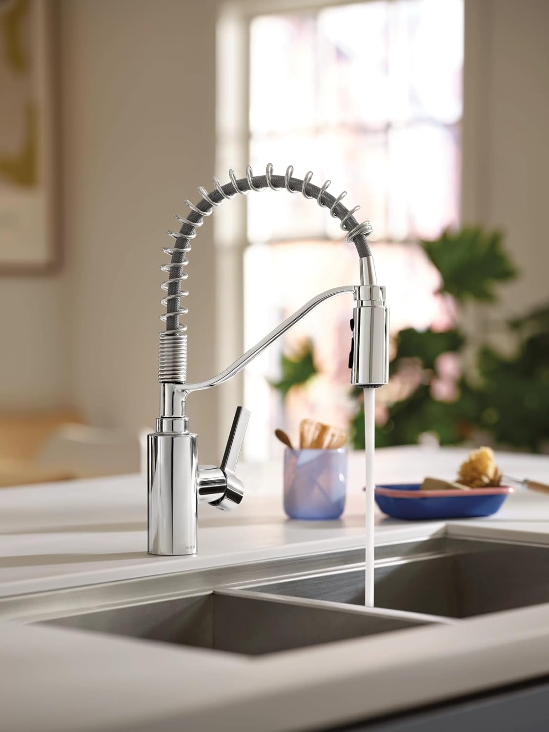 Moen Genta LX Chrome Spring Kitchen Faucet with Power Boost, Modern Kitchen Faucet with One-Handle, Pre-Rinse, Easy Installation and 5926