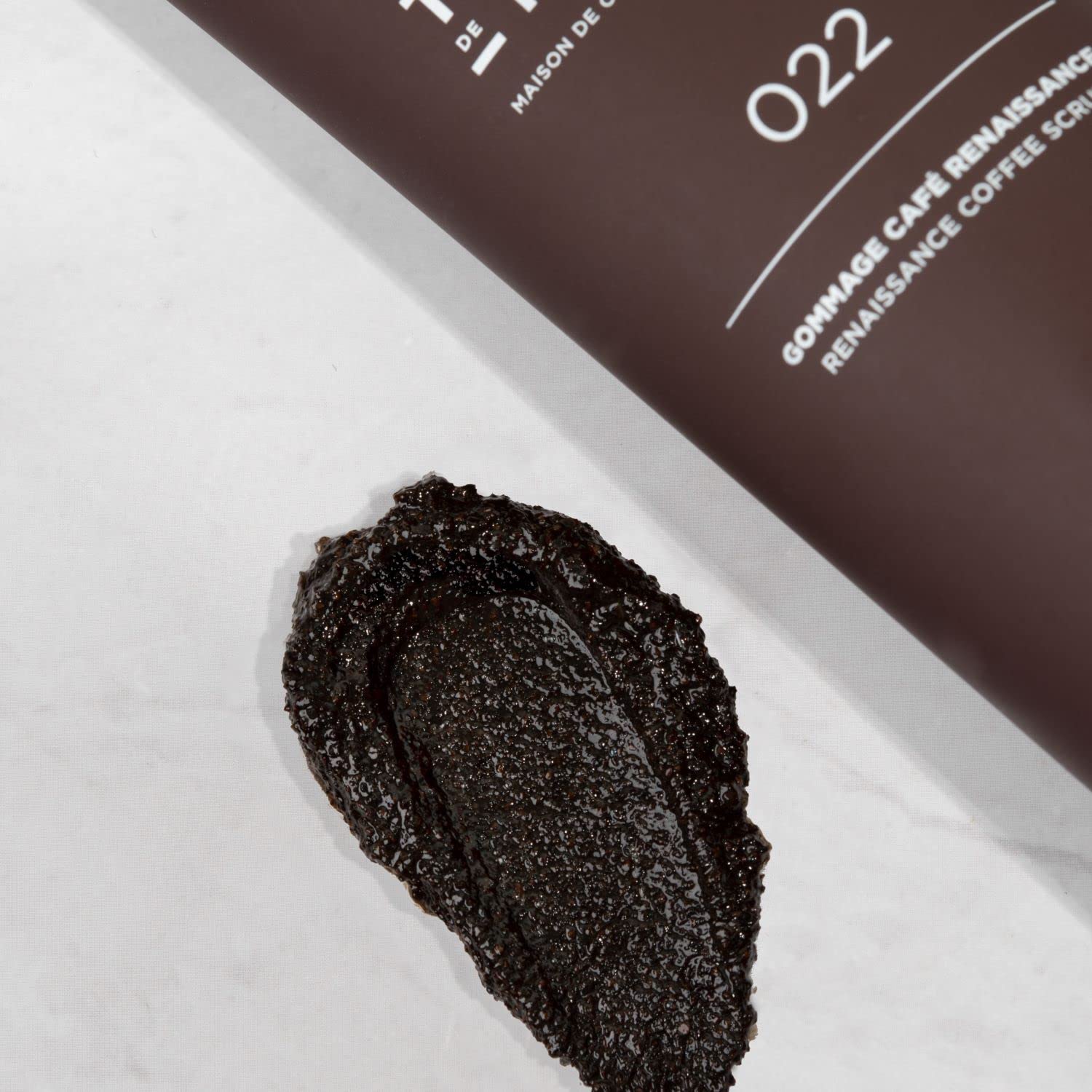 TERRE DE MARS Renaissance Coffee scrub Paste, Cosmos Natural Certified, Infused With Coffee Powder, Bamboo Stem and Argon, Revitalizes, Exfoliates and Hydrate For Silky Soft Skin, 150ml