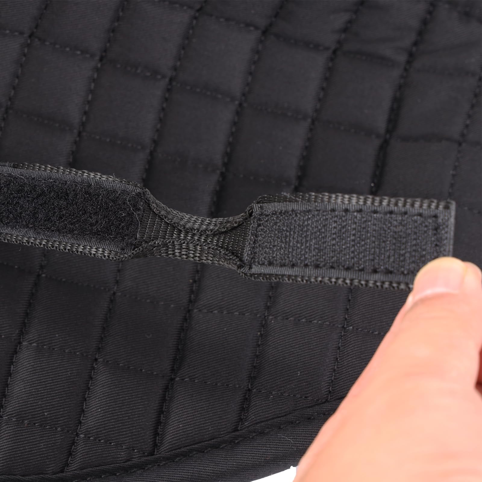 Tapis de selle anglais en coton synthétique avec dos transparent pour équitation - Absorption des chocs - Antidérapant - Respirant - Lavable en machine - Noir/naturel - Taille L