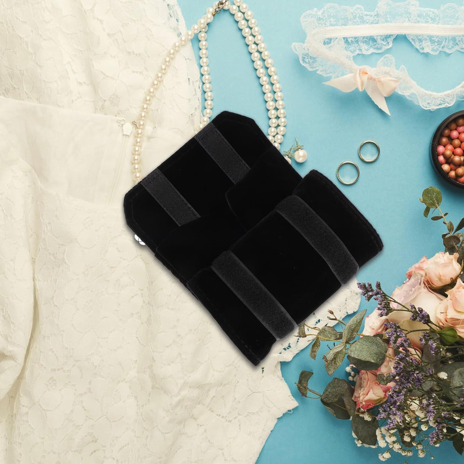 Travel Jewelry Bag Portable Rings Holder Organizer Compact Jewelry Storage Roll for Home and Outdoor Use Convenient Carry Case for Business Trips and