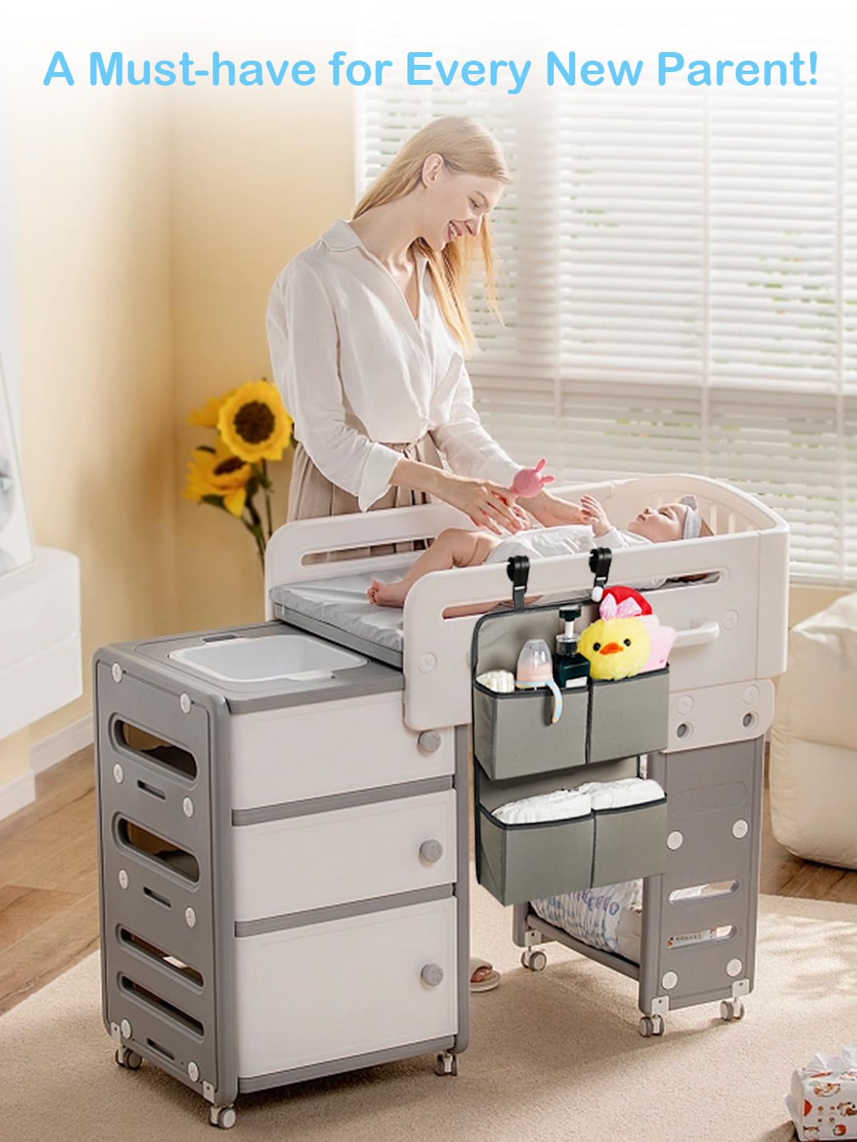 Organizador de pañales colgantes para cuna/playpen/basinet - Hold 80+ Diapers - 4 bolsillos profundos - H19 pulgadas x L15 in cambiante soporte para diapasón de mesa - Colgador de pañales