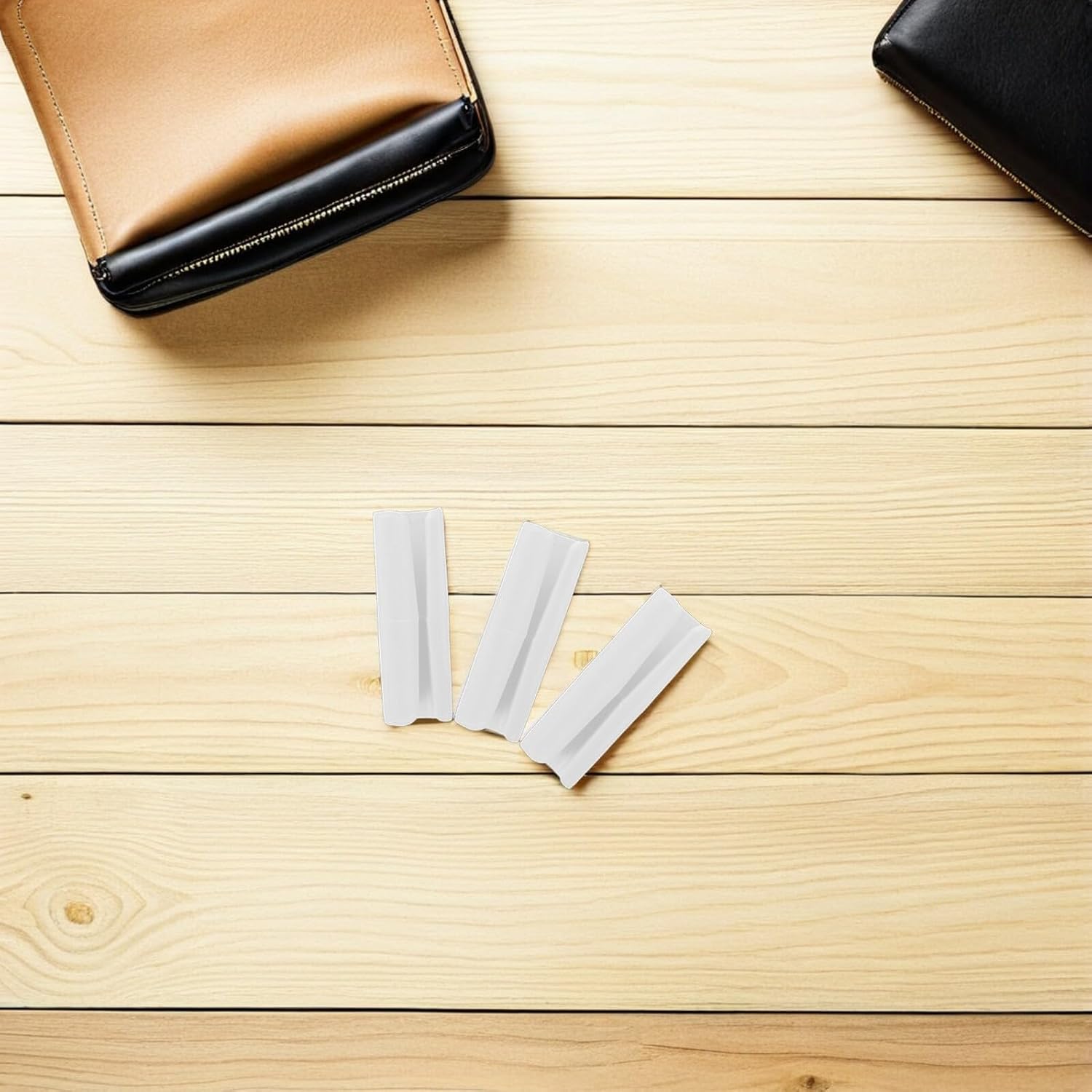 Alipis 50pcs Non-Slip Bed Sheet Clips Mattress Corner Holders White Sheet Fasteners Grippers Secure for Home Bedding