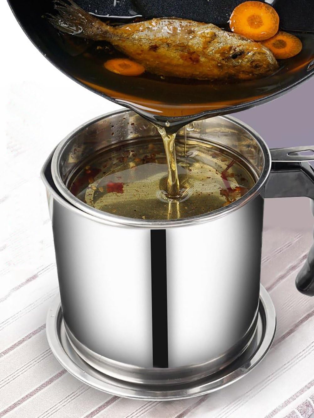Grease Container with Separator,Durable Bacon Cooking Oil Strainer and Cooking Grease Can for Reusing Oil Stainless Steel 1.8L