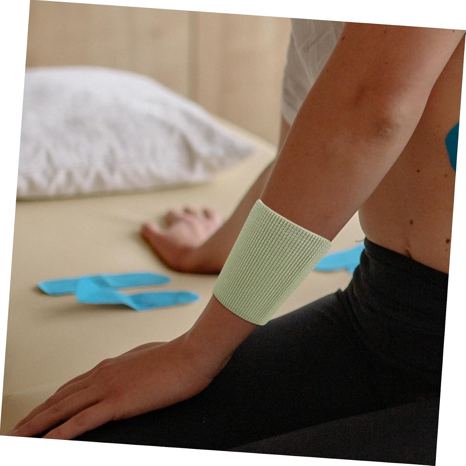 YARNOW Outdoor Portable High Molecular Roll Splint for Emergency First Aid Arm and Leg Brace Fixed Splint for Sports and Home Use First Aid Supplies
