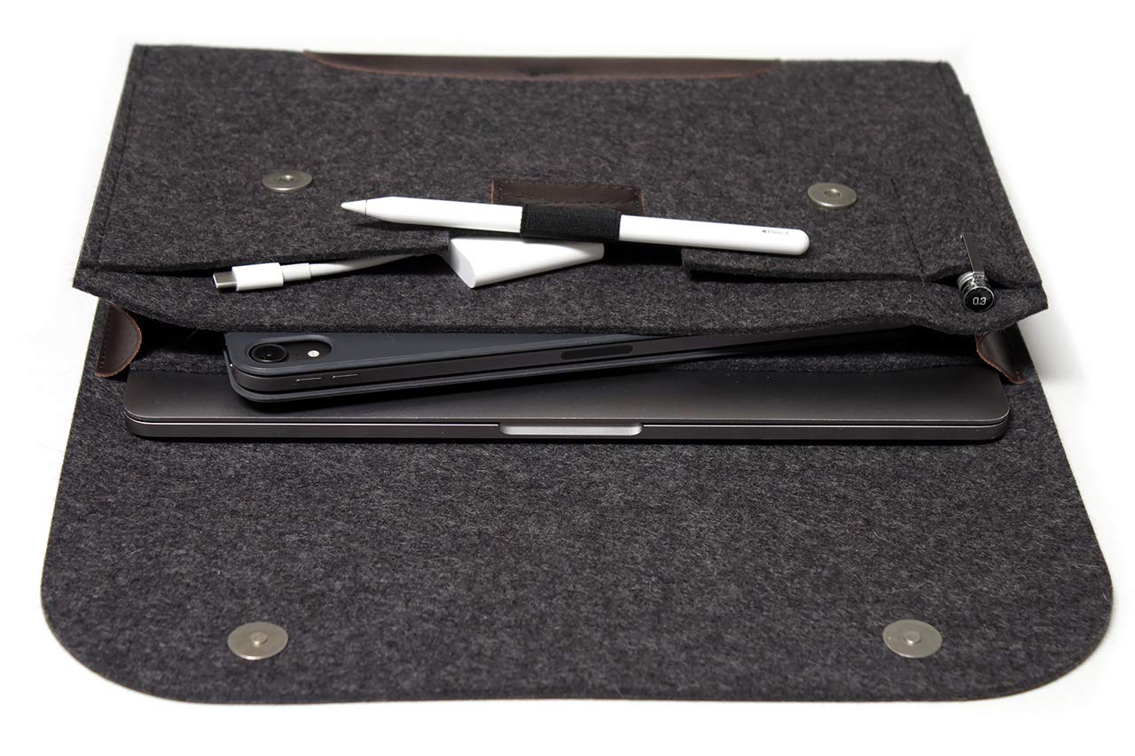Pack & Smooch Corriedale L Laptop Sleeve | 100% Merino Wool Felt & Vegetable-Tanned Leather | Anthracite/Dark Brown | Fits Laptops up to 16